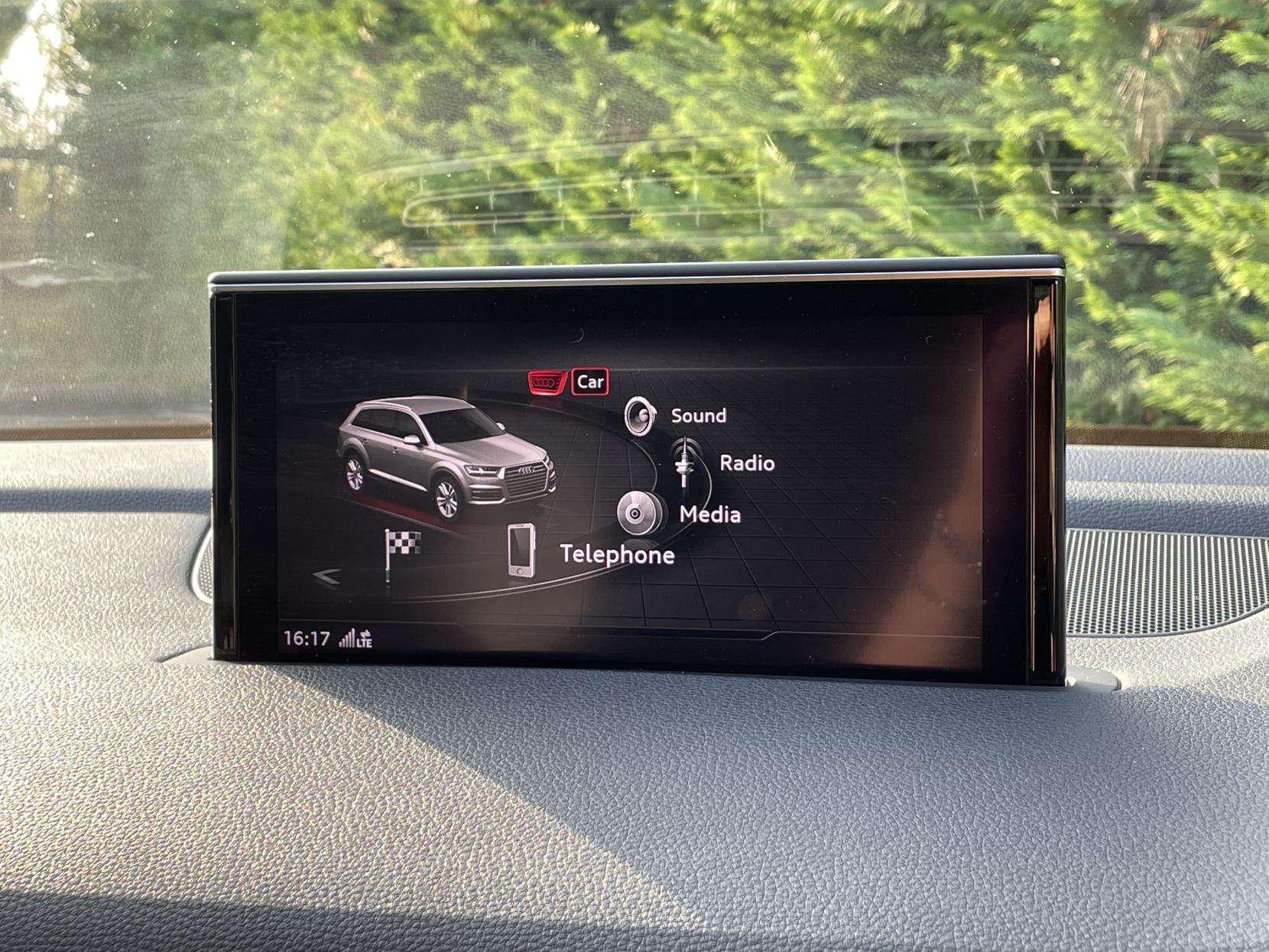 2018 AUDI SQ7 2018 AUDI SQ7