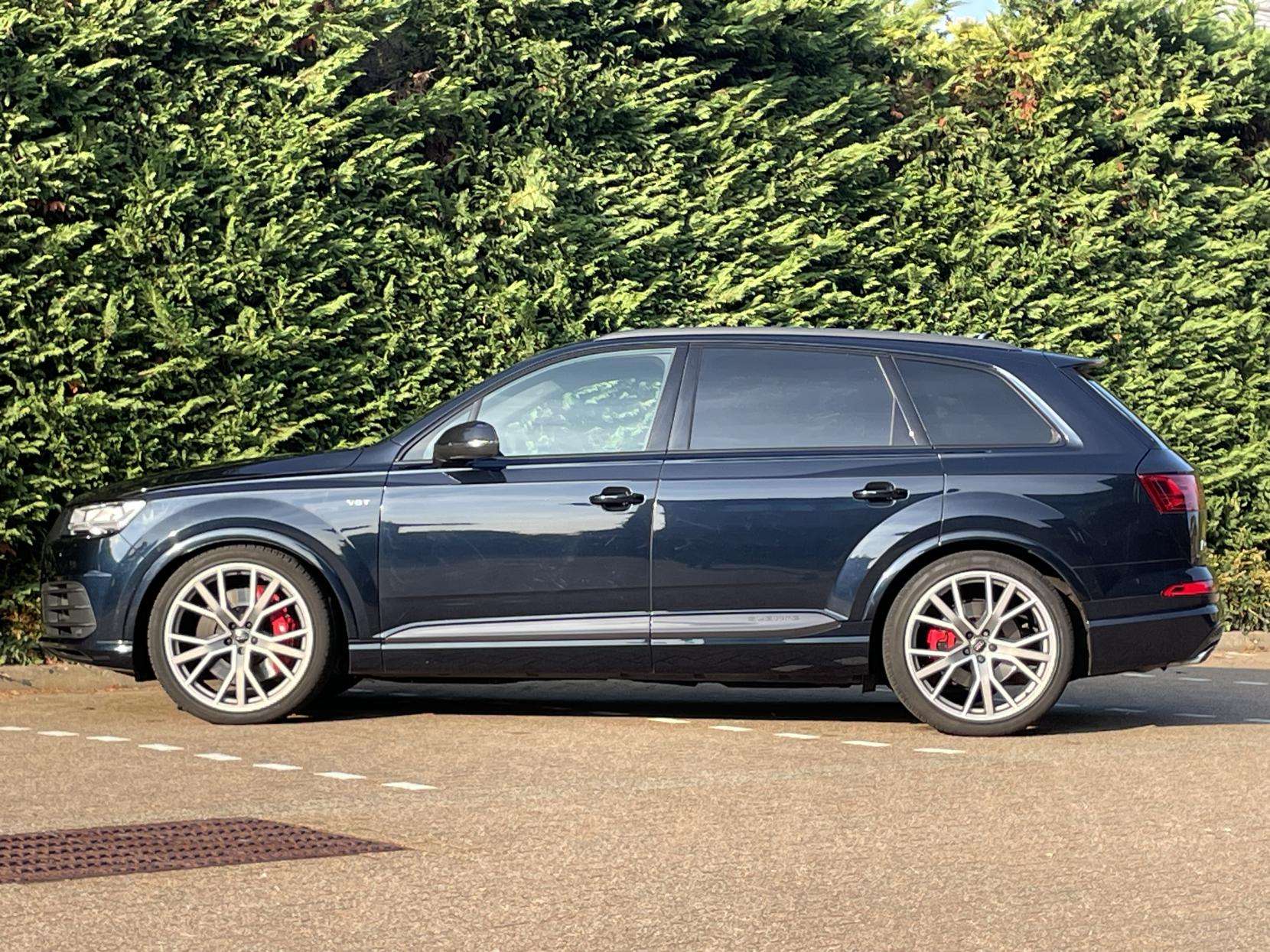 2018 AUDI SQ7 2018 AUDI SQ7