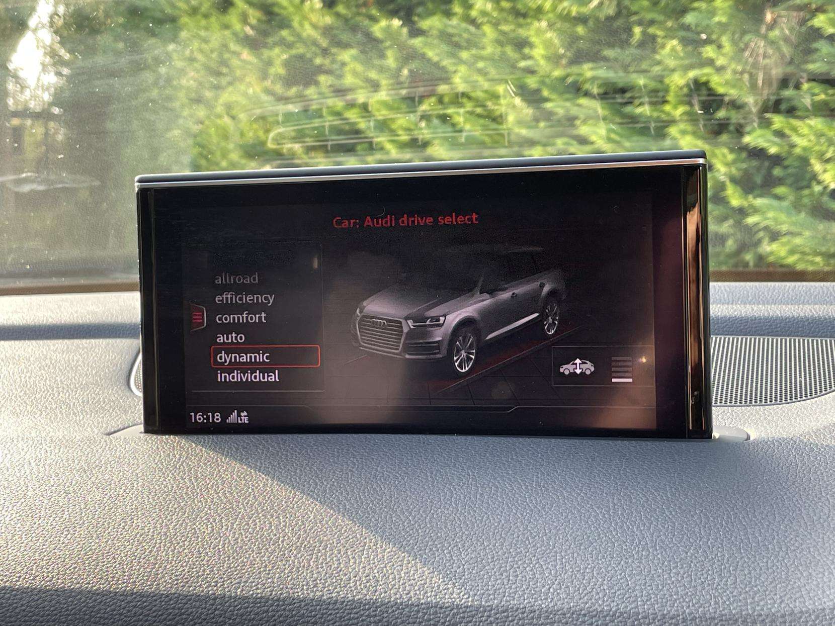 2018 AUDI SQ7 2018 AUDI SQ7