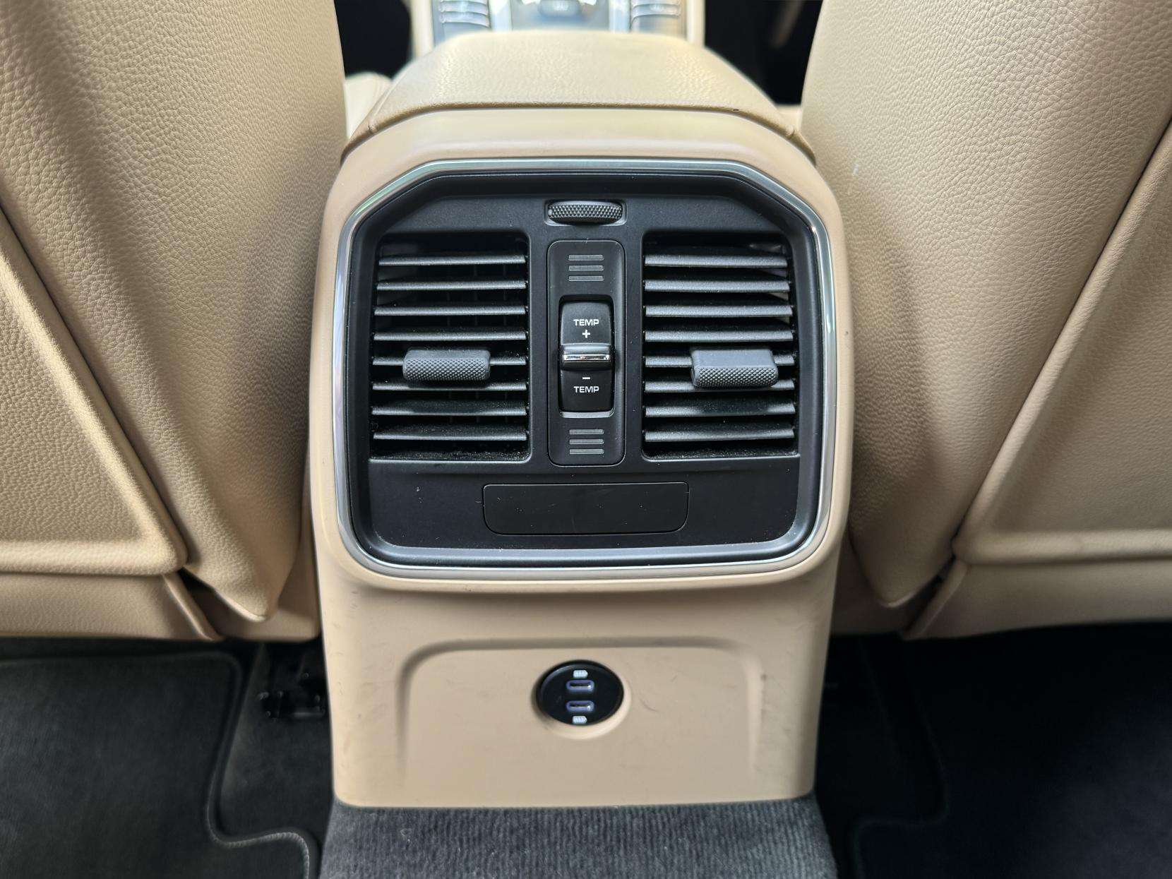 2020 PORSCHE MACAN 2020 PORSCHE MACAN