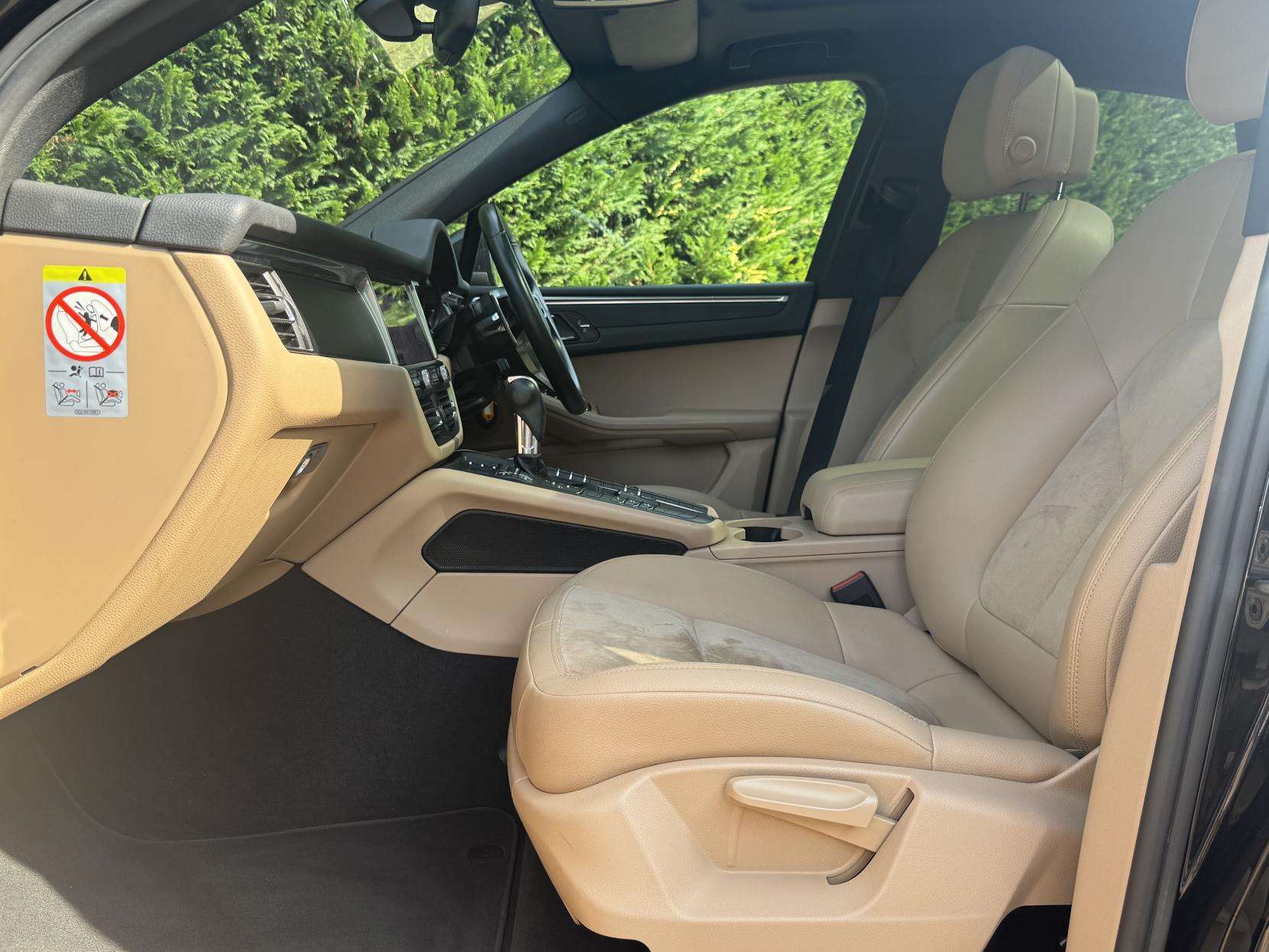 2020 PORSCHE MACAN 2020 PORSCHE MACAN