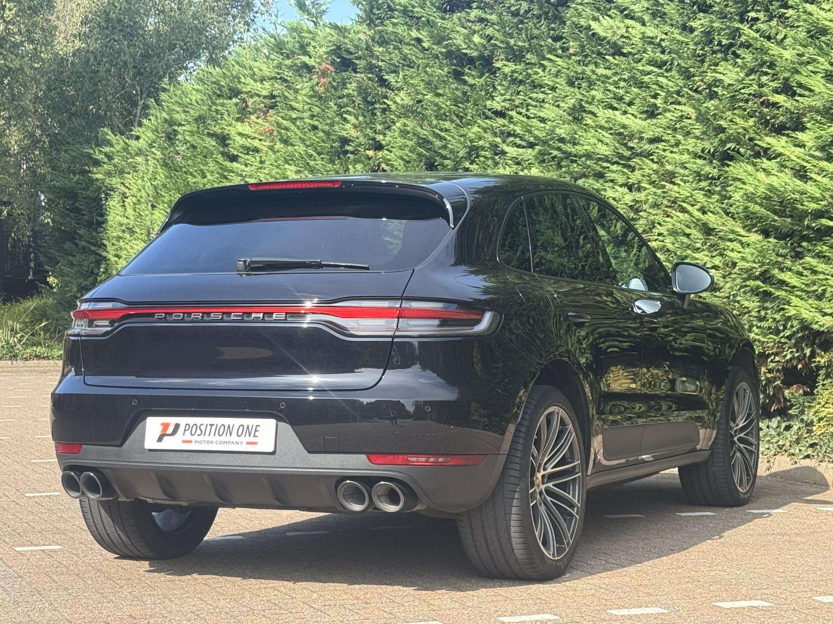 2020 PORSCHE MACAN 2020 PORSCHE MACAN