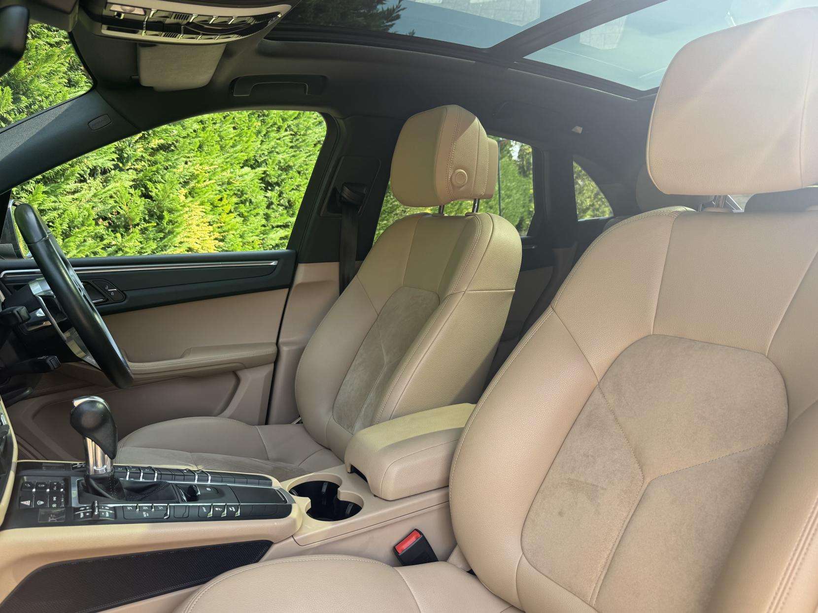 2020 PORSCHE MACAN 2020 PORSCHE MACAN