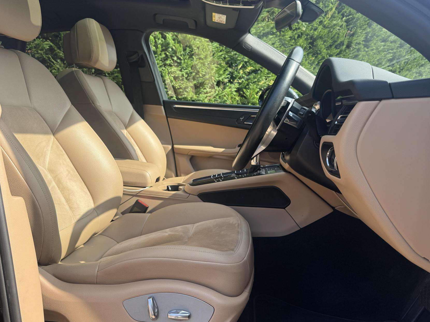 2020 PORSCHE MACAN 2020 PORSCHE MACAN