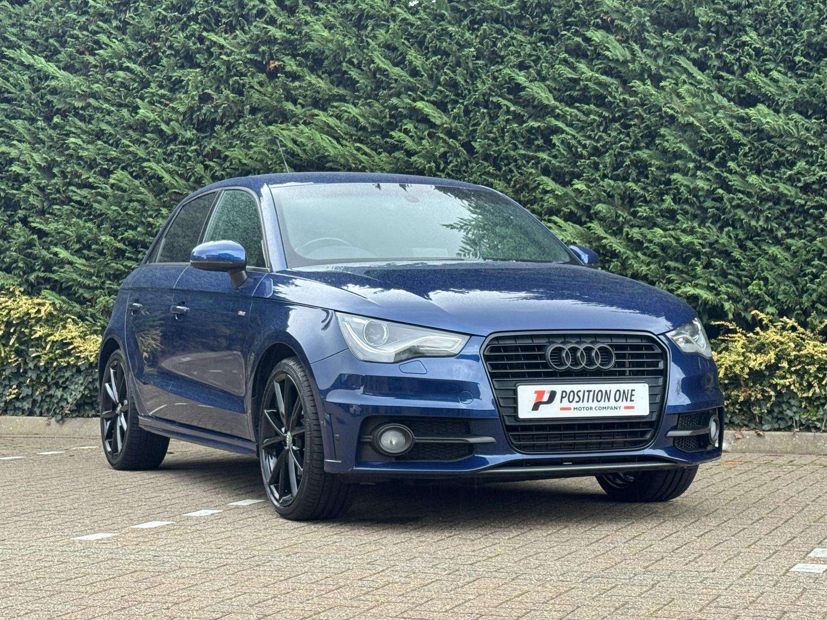 2014 AUDI A1 2014 AUDI A1