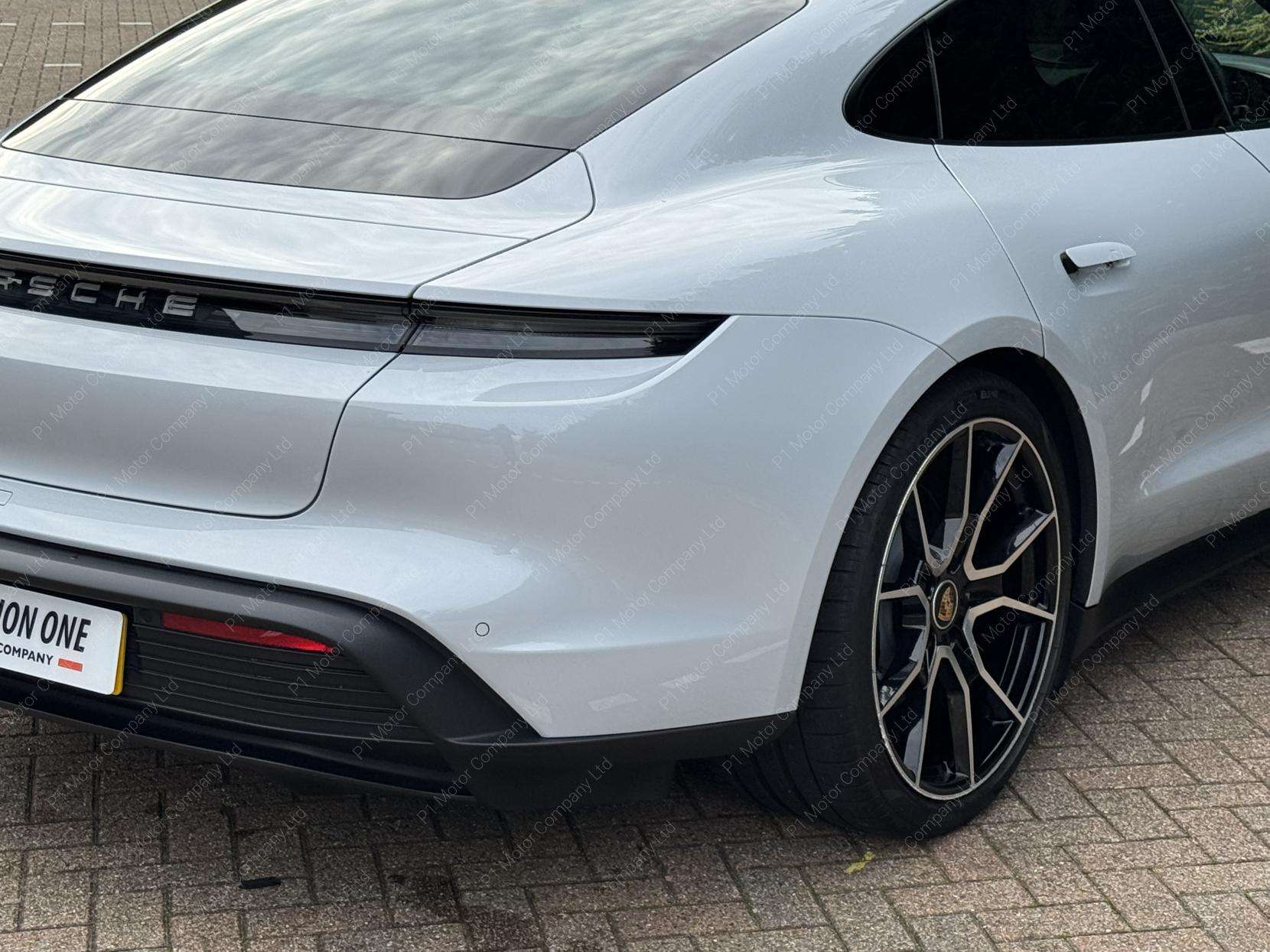 2023 PORSCHE TAYCAN 2023 PORSCHE TAYCAN