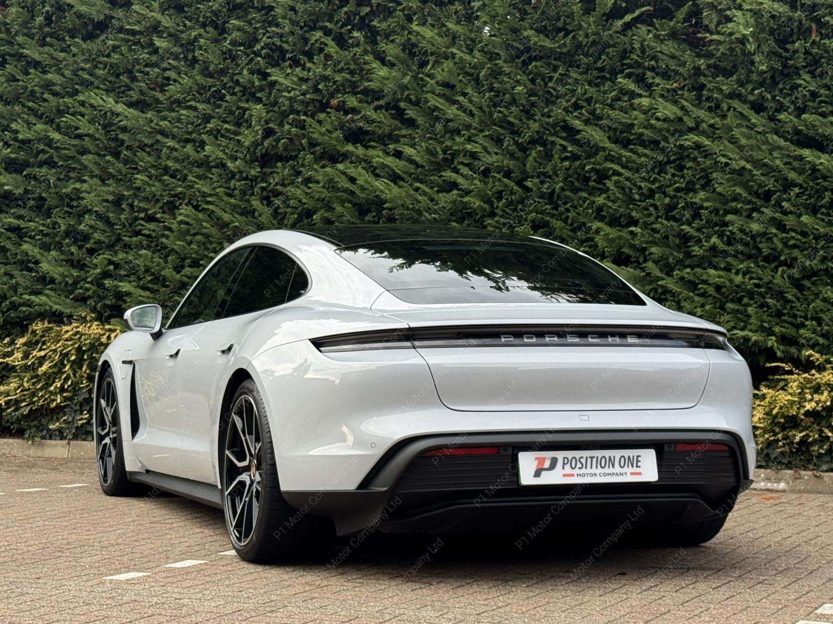 2023 PORSCHE TAYCAN 2023 PORSCHE TAYCAN