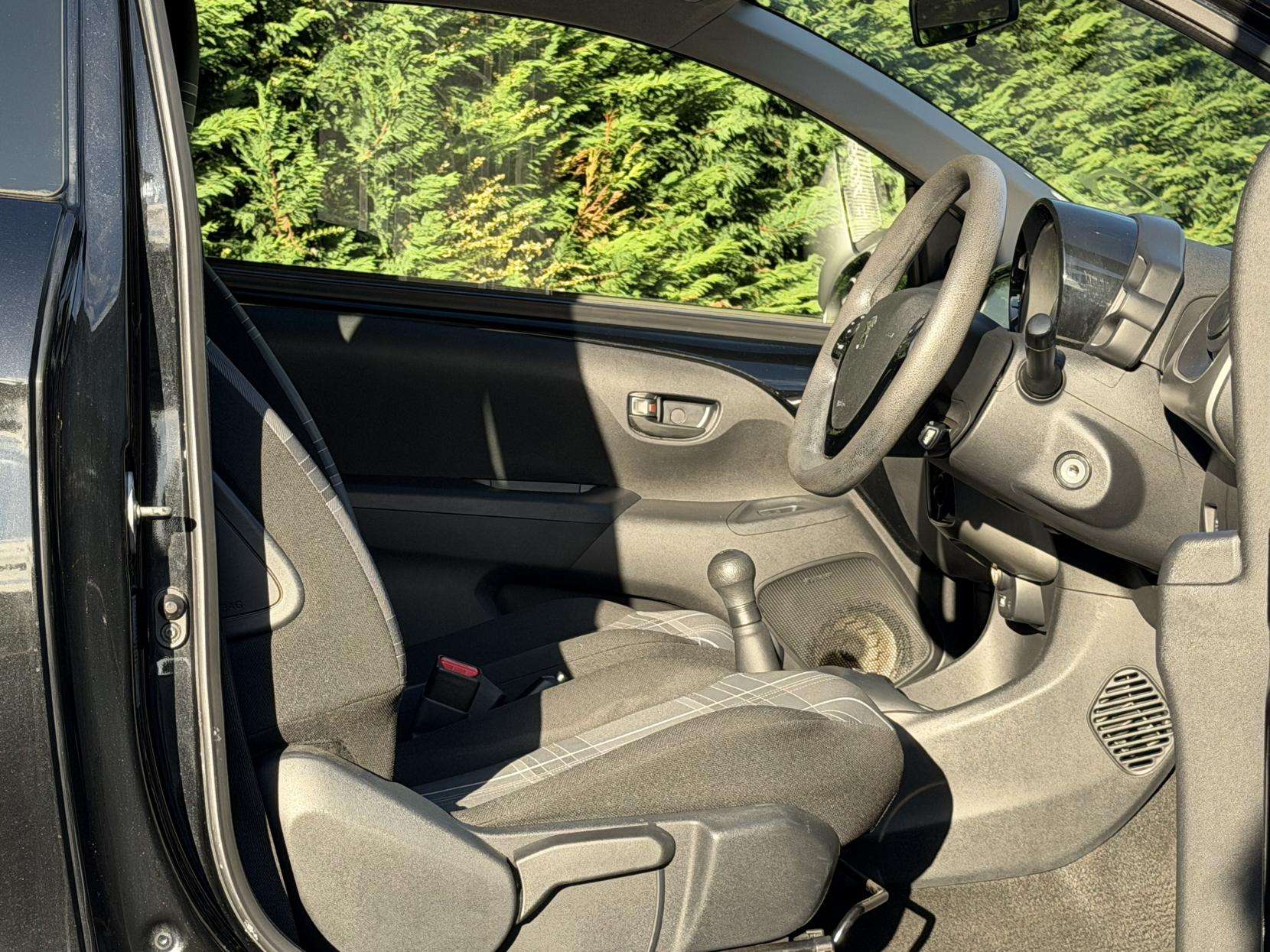 2016 PEUGEOT 108 2016 PEUGEOT 108