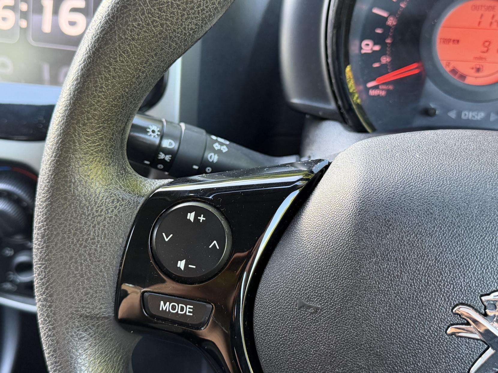 2016 PEUGEOT 108 2016 PEUGEOT 108