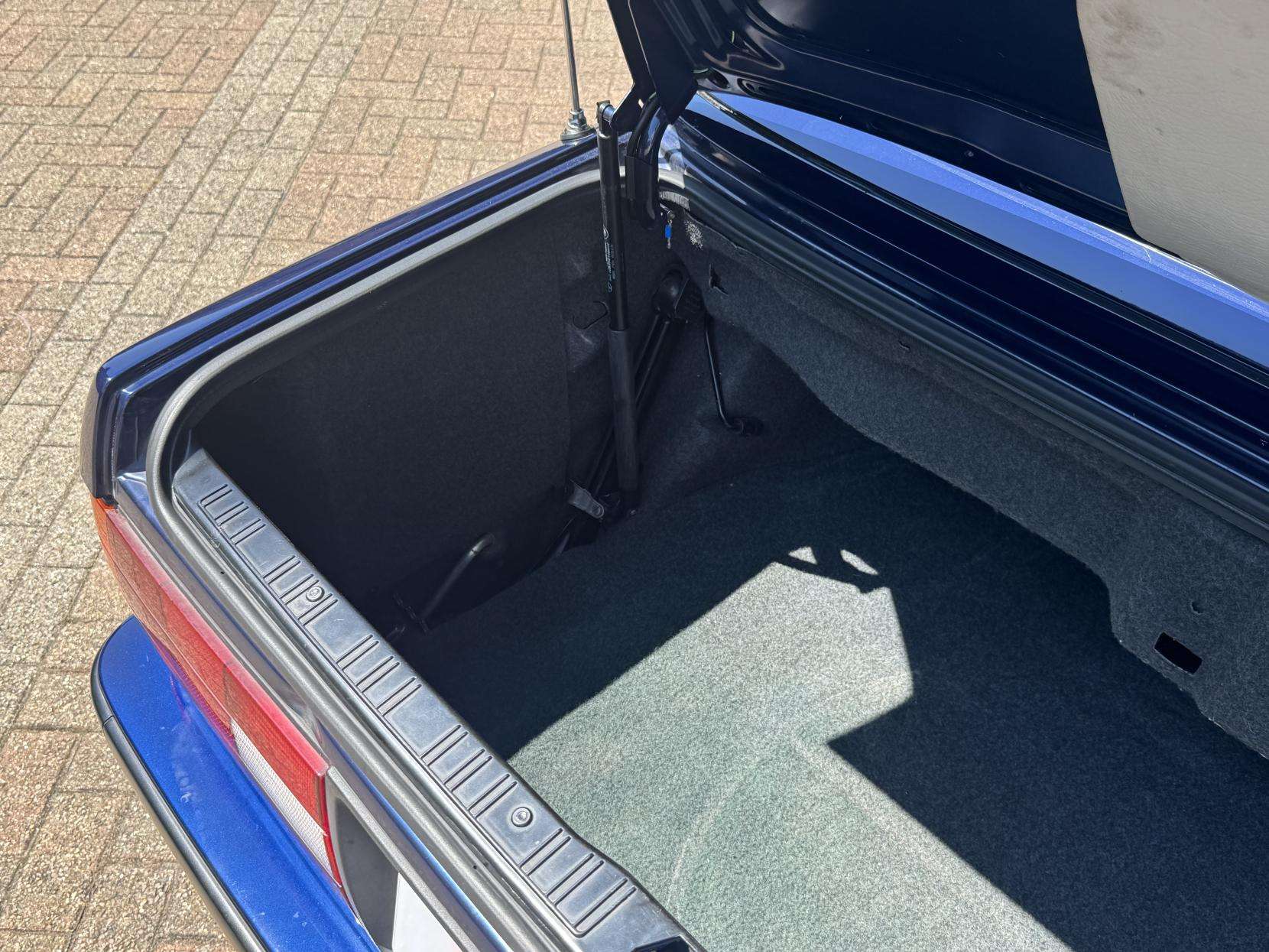 1992 BMW 3 SERIES 1992 BMW 3 SERIES