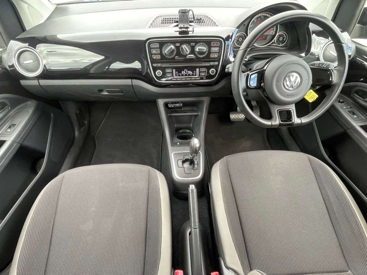 2014 VOLKSWAGEN UP! 2014 VOLKSWAGEN UP!