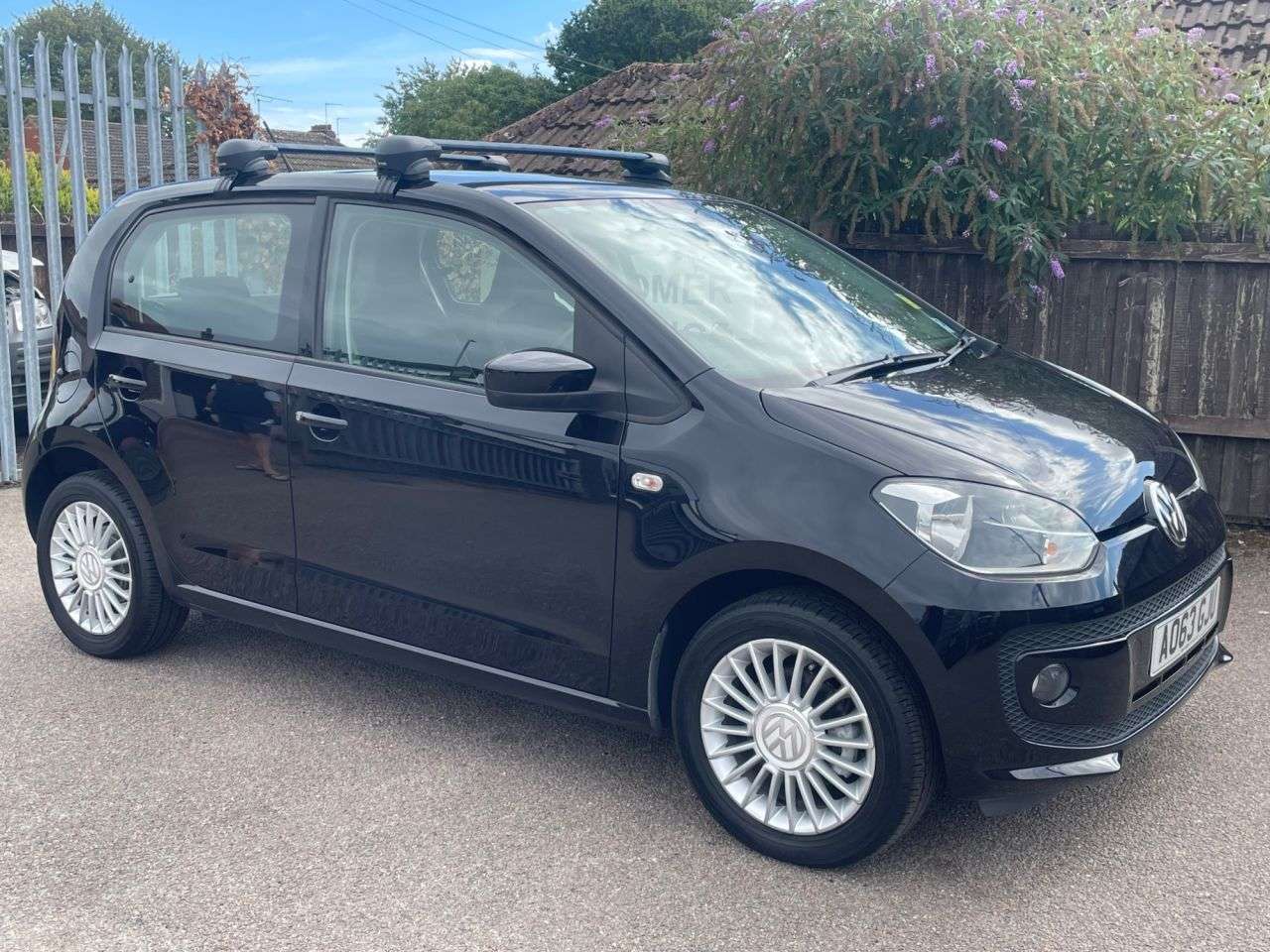 2014 VOLKSWAGEN UP! 2014 VOLKSWAGEN UP!