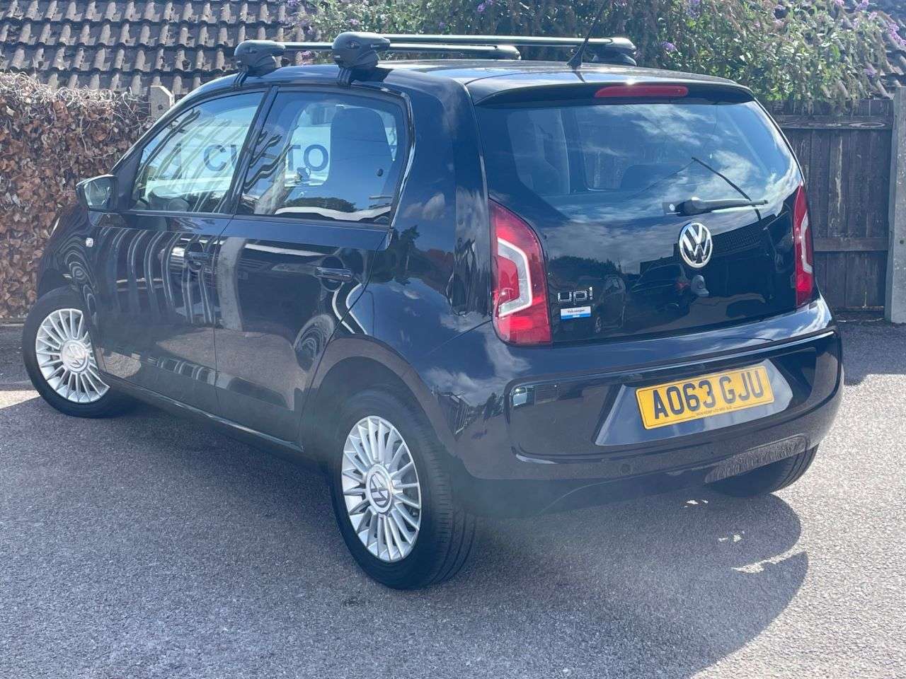 2014 VOLKSWAGEN UP! 2014 VOLKSWAGEN UP!