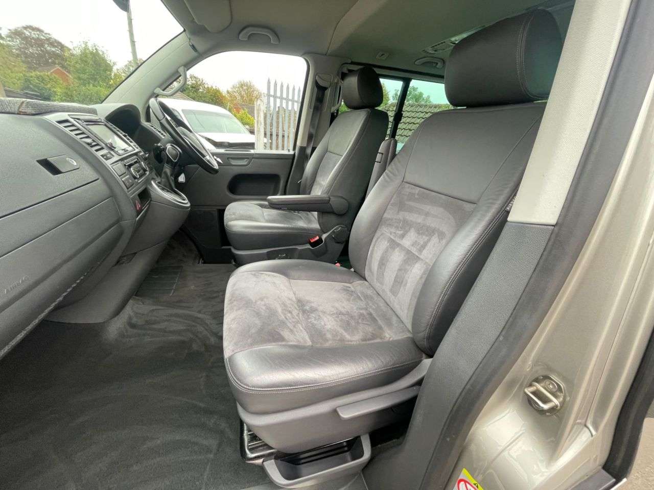 2013 VOLKSWAGEN CARAVELLE 2013 VOLKSWAGEN CARAVELLE