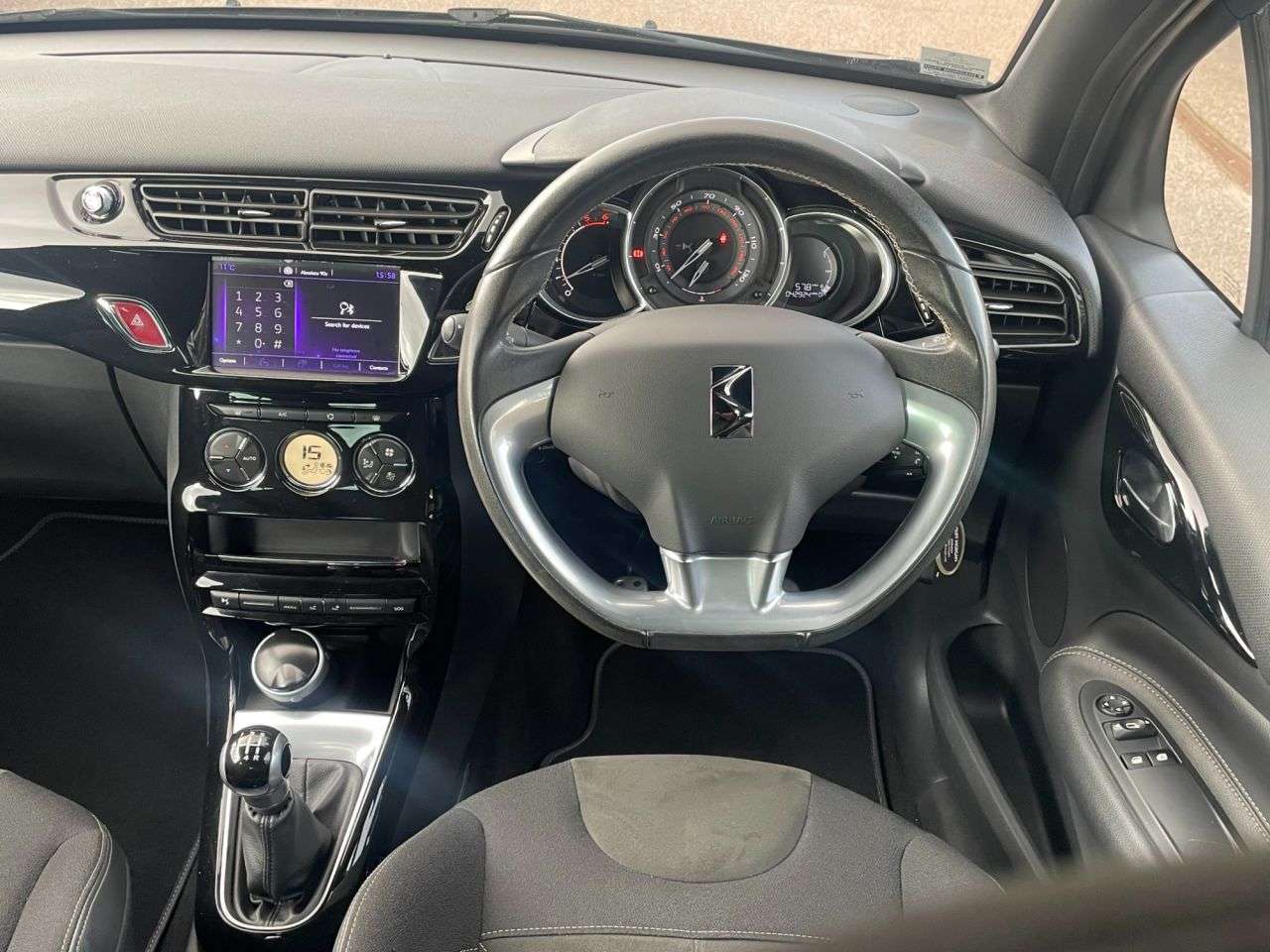 2016 DS AUTOMOBILES DS 3 2016 DS AUTOMOBILES DS 3