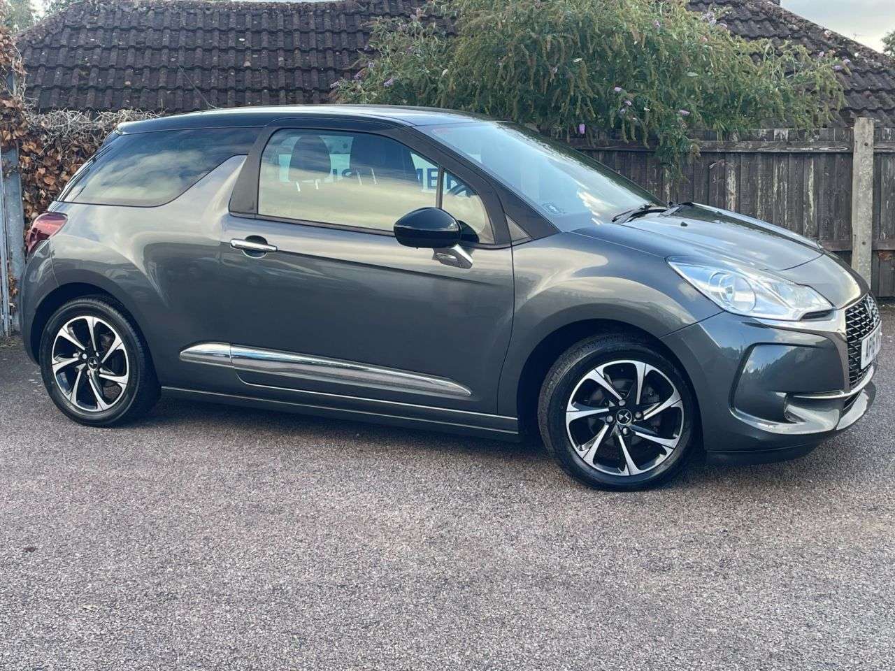 2016 DS AUTOMOBILES DS 3 2016 DS AUTOMOBILES DS 3