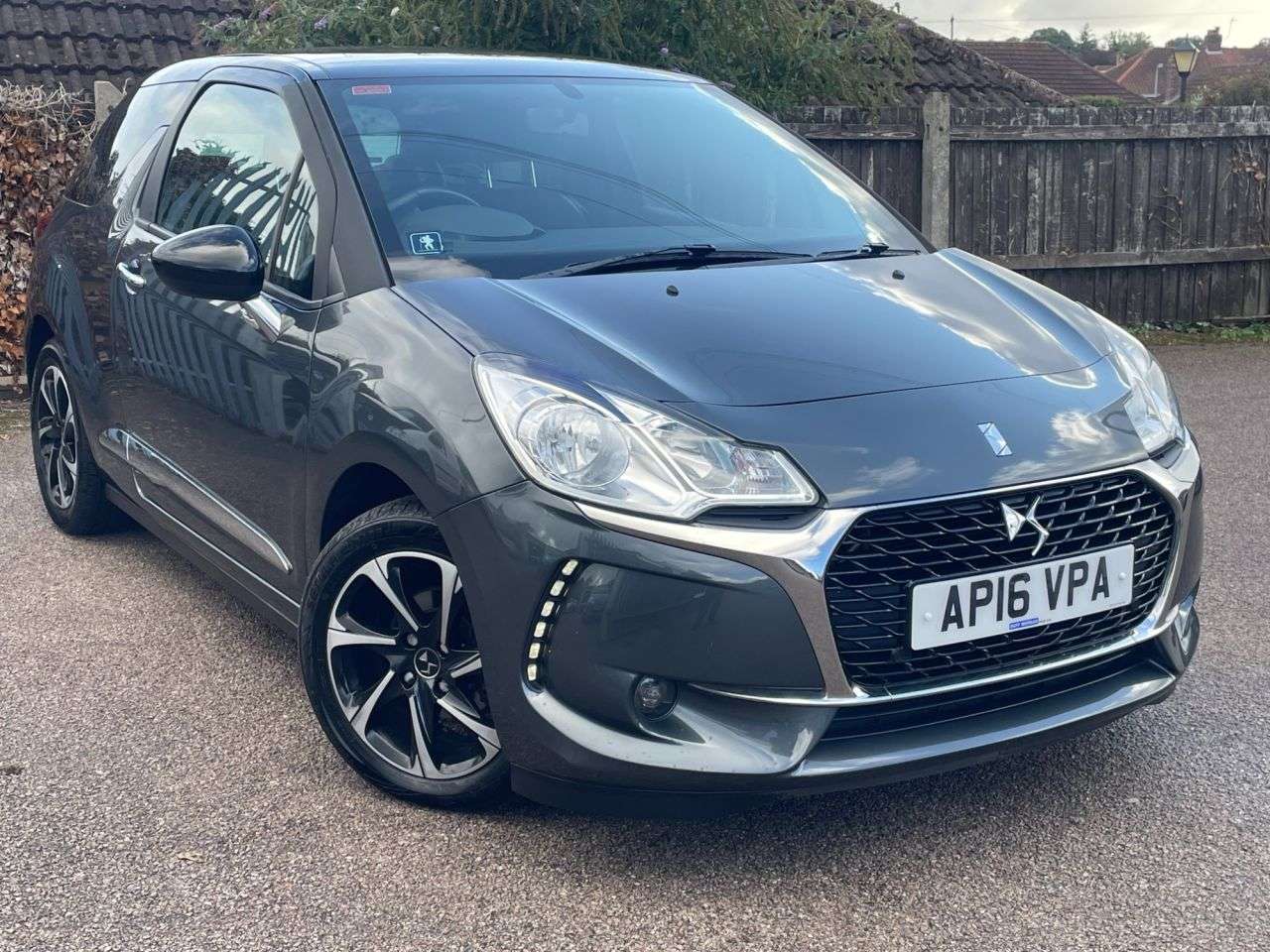 2016 DS AUTOMOBILES DS 3 2016 DS AUTOMOBILES DS 3