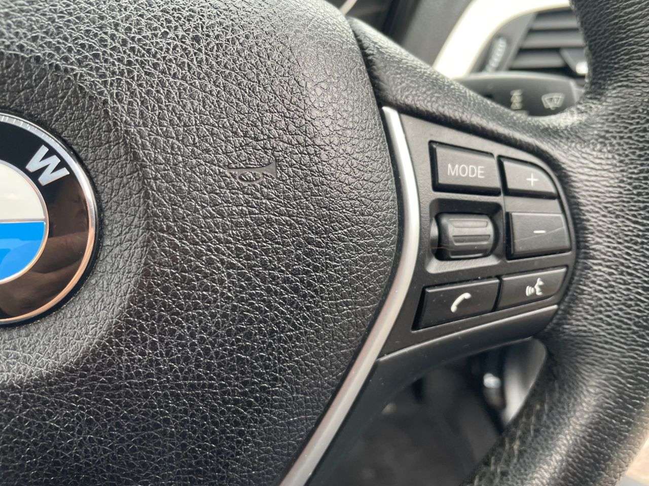 2017 BMW 2 SERIES 2017 BMW 2 SERIES