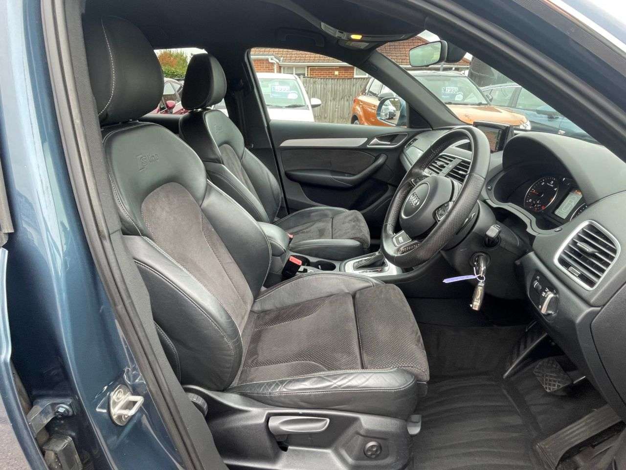 2016 AUDI Q3 2016 AUDI Q3