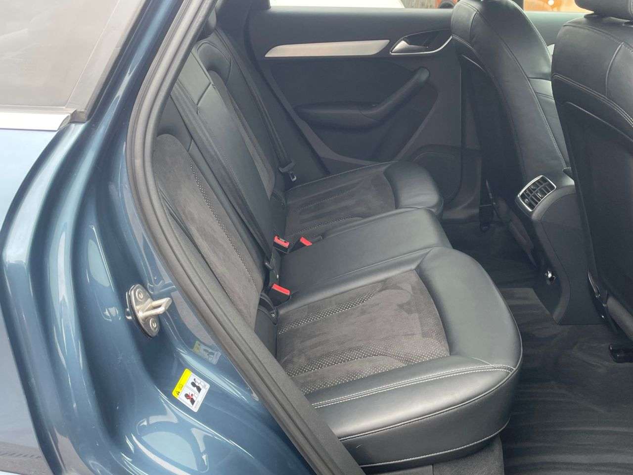 2016 AUDI Q3 2016 AUDI Q3