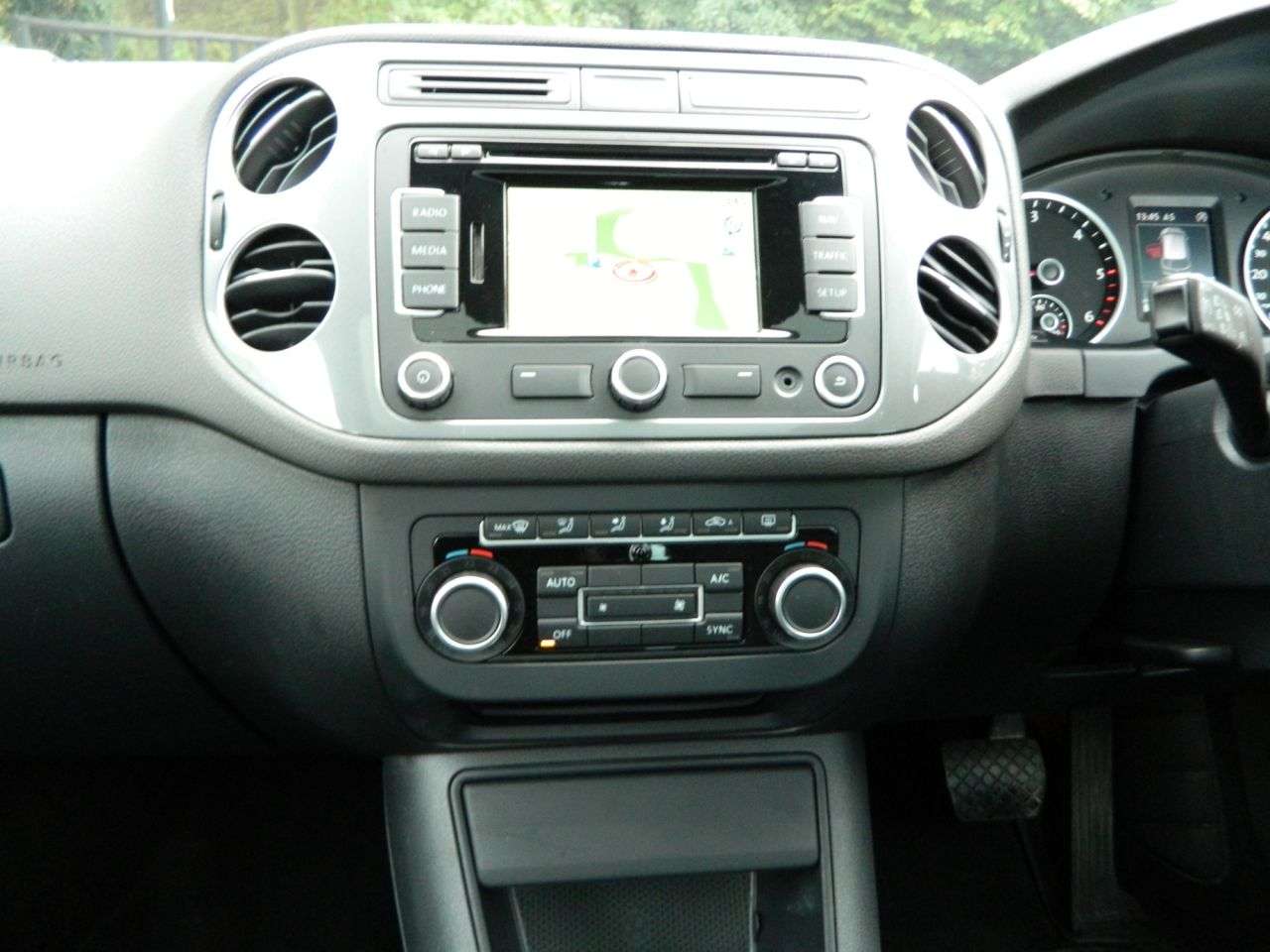 2015 VOLKSWAGEN TIGUAN 2015 VOLKSWAGEN TIGUAN