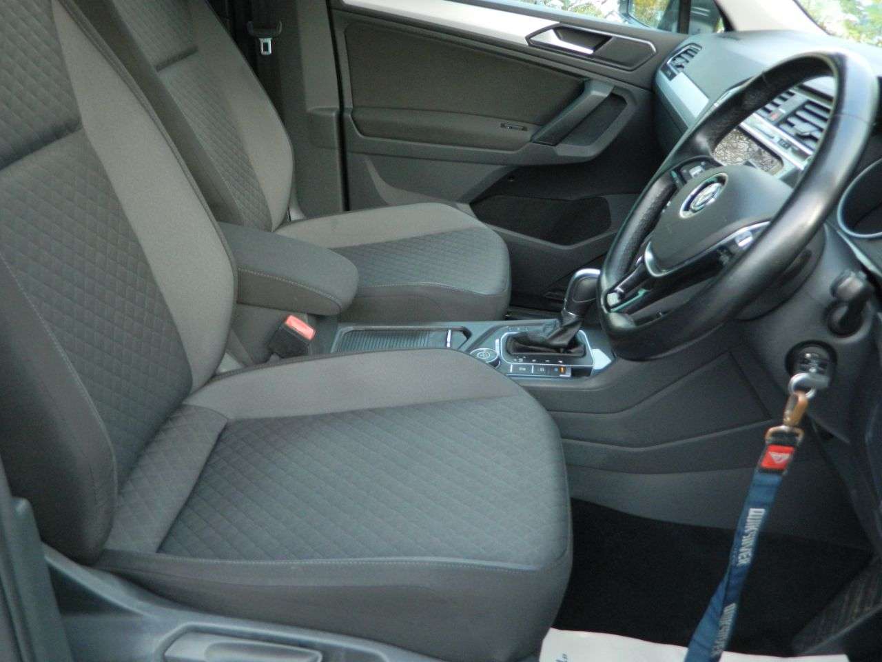 2017 VOLKSWAGEN TIGUAN 2017 VOLKSWAGEN TIGUAN