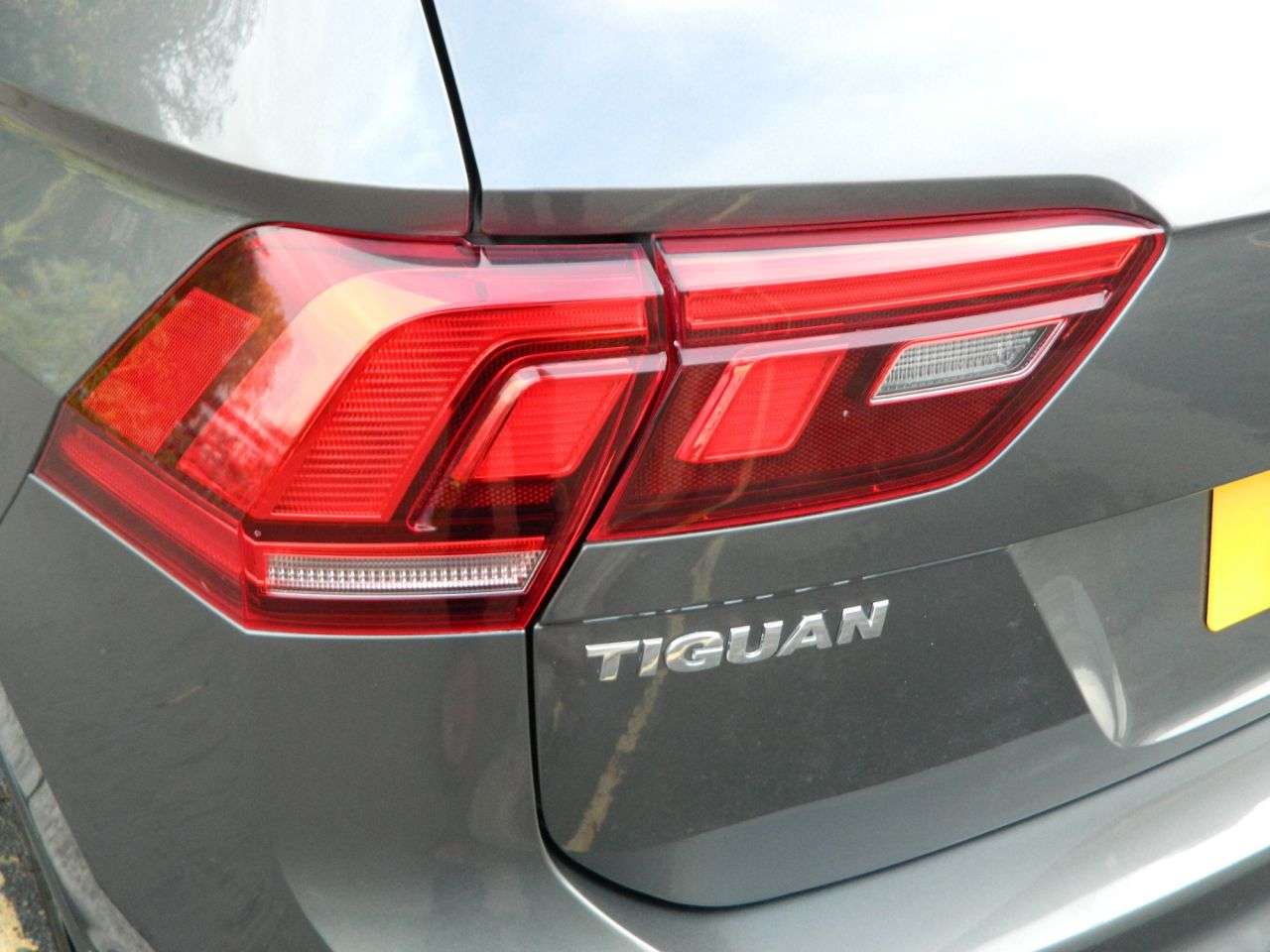 2017 VOLKSWAGEN TIGUAN 2017 VOLKSWAGEN TIGUAN