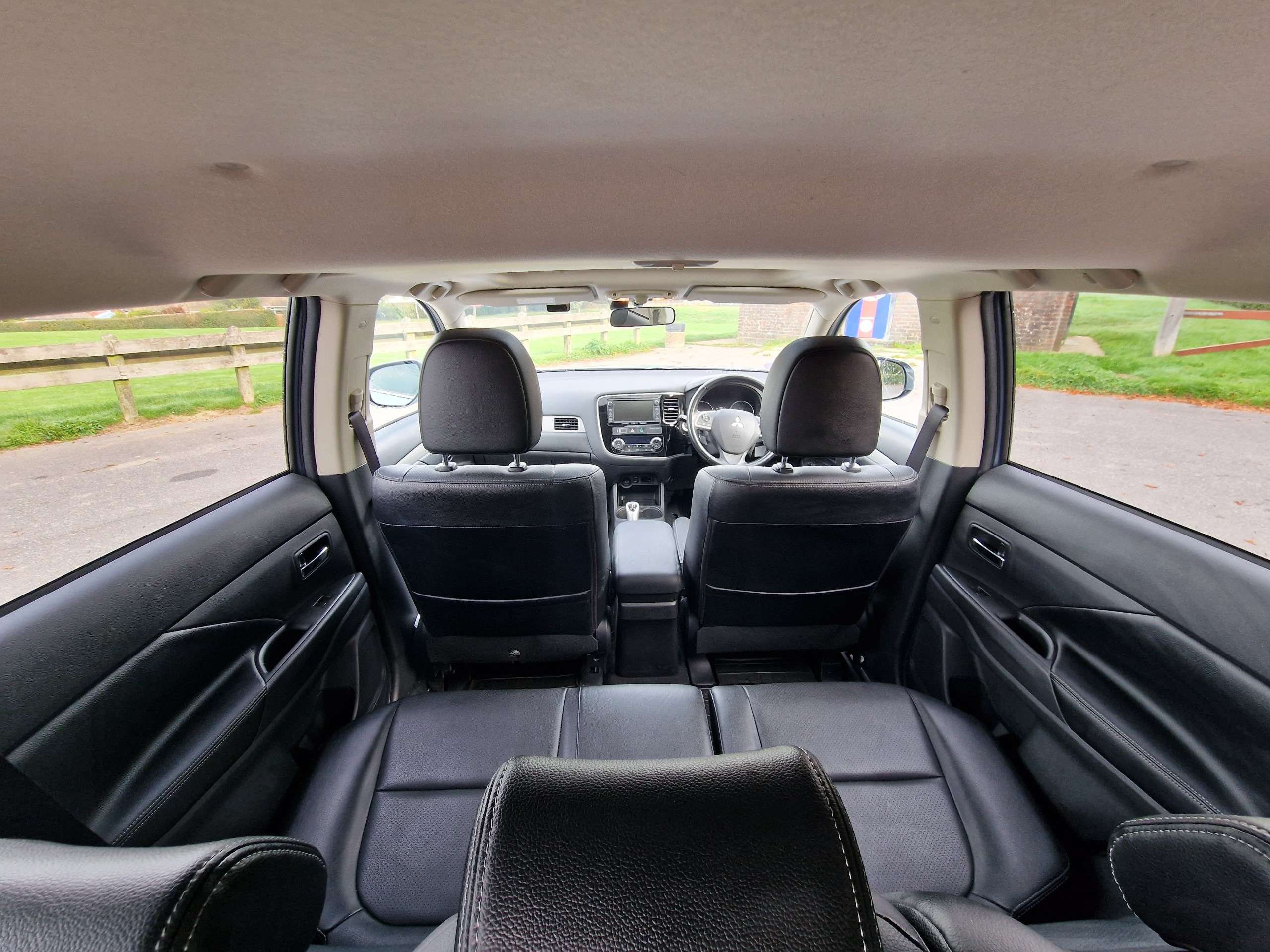 2015 MITSUBISHI OUTLANDER 2015 MITSUBISHI OUTLANDER