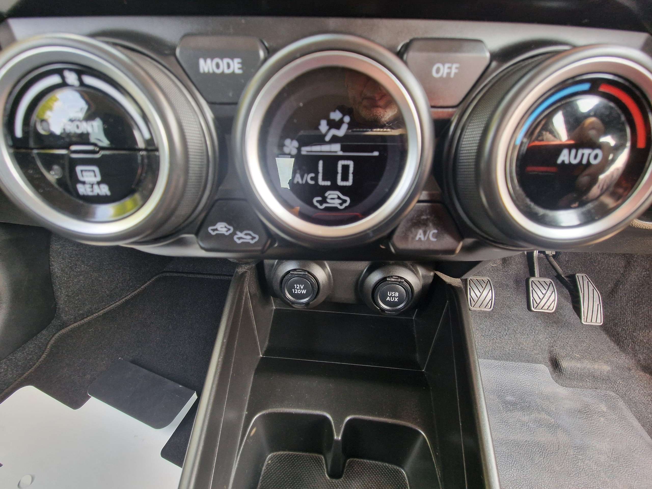 2019 SUZUKI SWIFT 2019 SUZUKI SWIFT