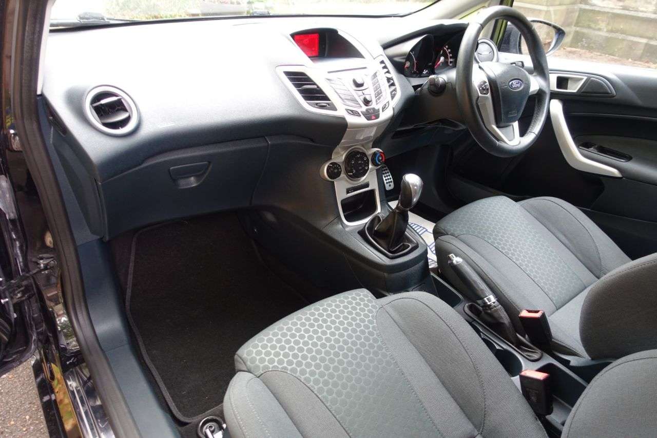 2012 FORD FIESTA 2012 FORD FIESTA