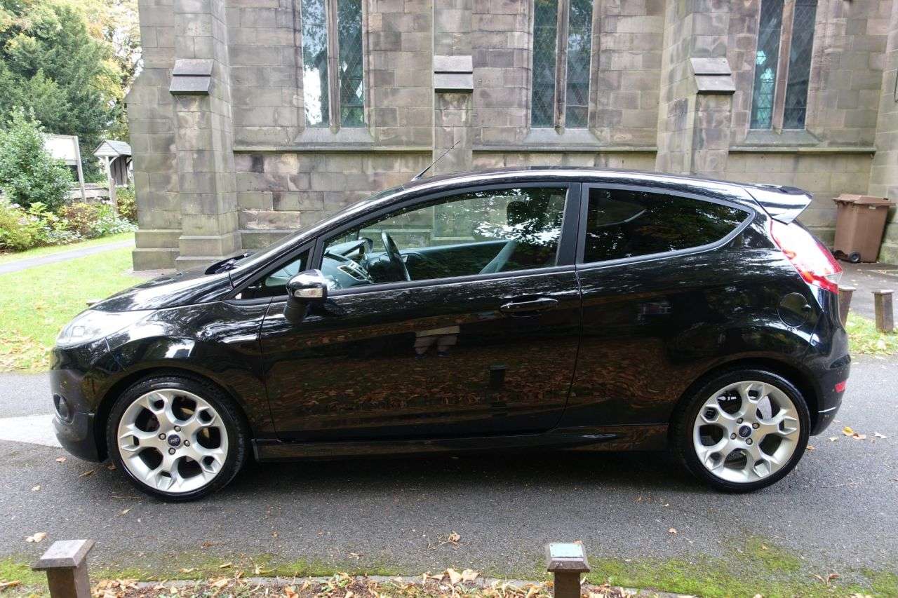 2012 FORD FIESTA 2012 FORD FIESTA