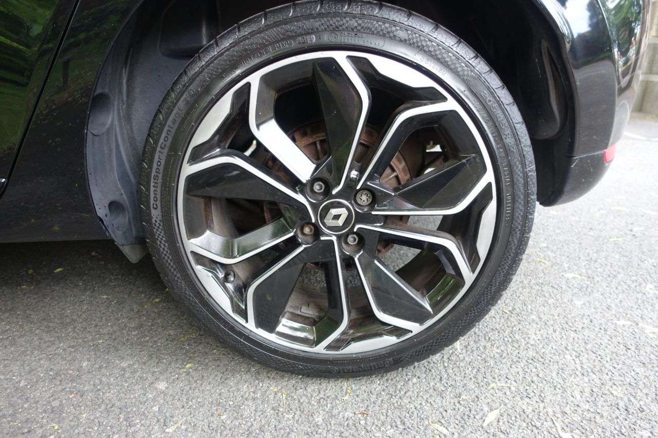 2018 RENAULT CLIO 2018 RENAULT CLIO