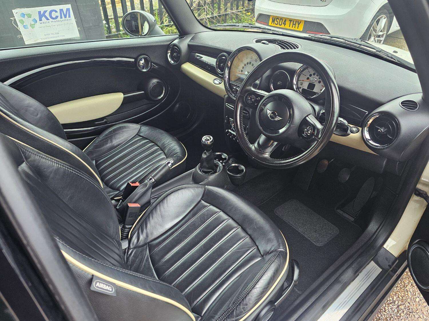 2010 MINI HATCH 2010 MINI HATCH