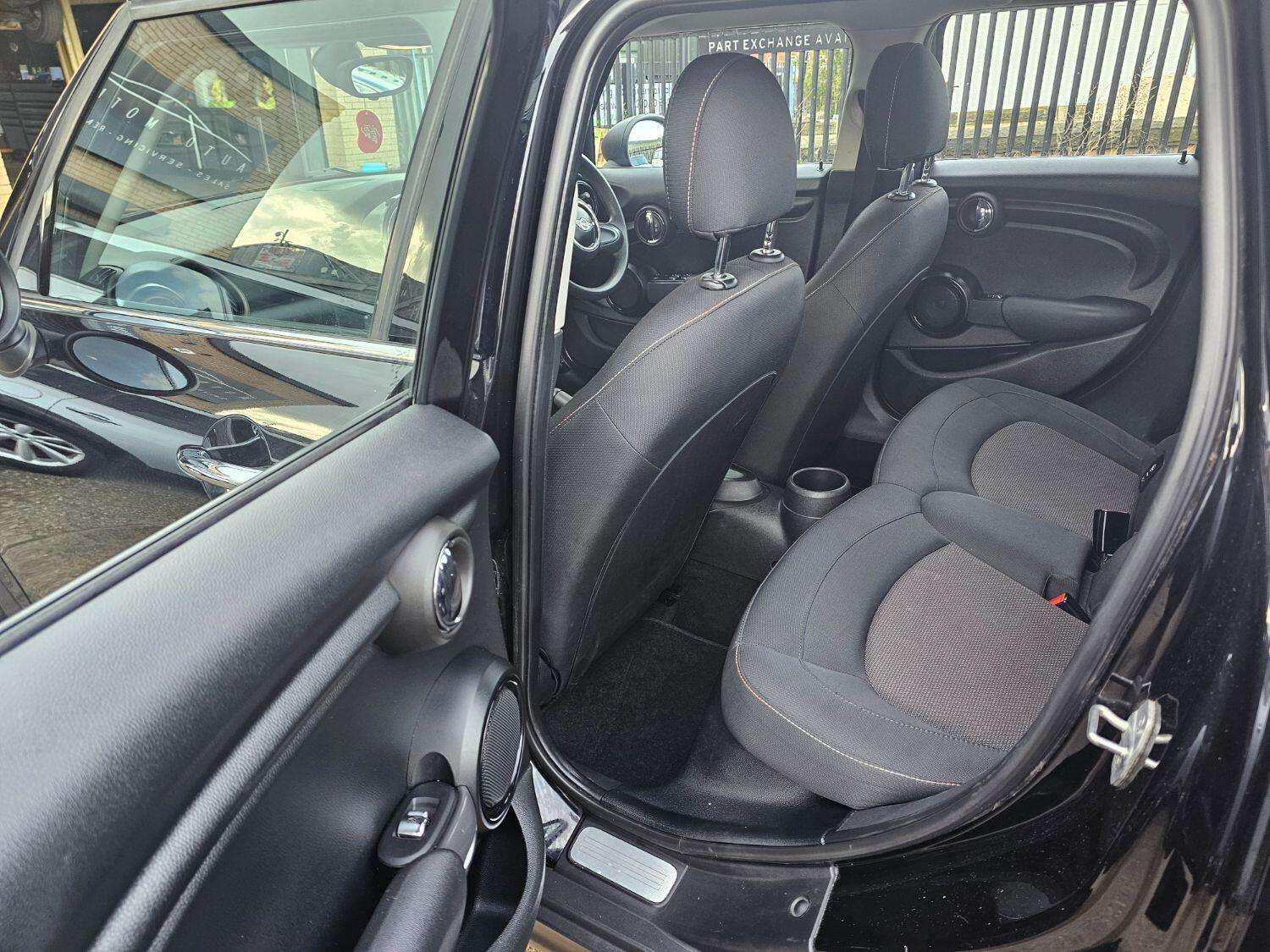 2017 MINI HATCH 2017 MINI HATCH