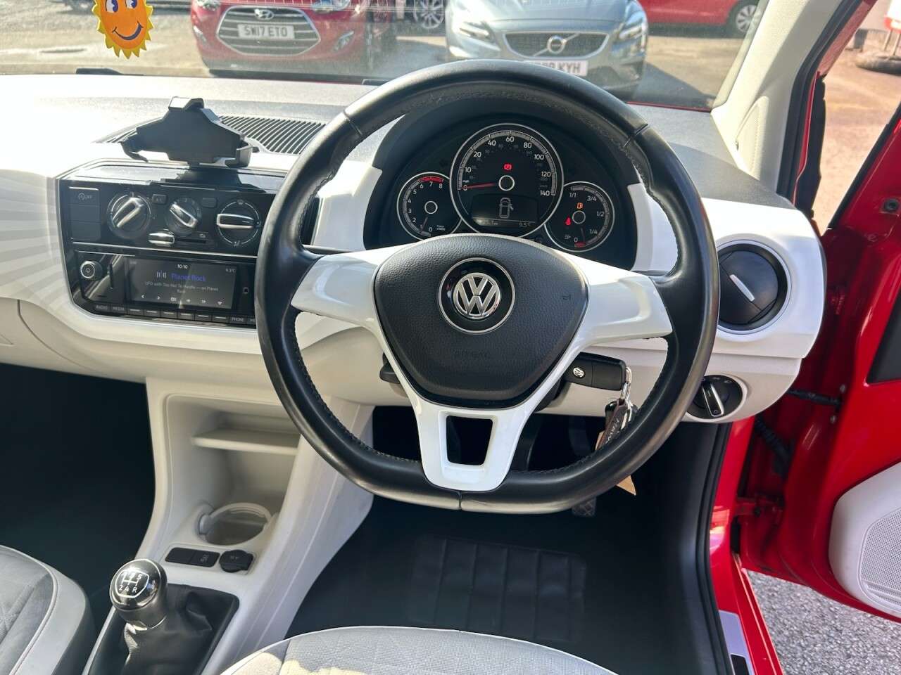 2019 VOLKSWAGEN UP! 2019 VOLKSWAGEN UP!