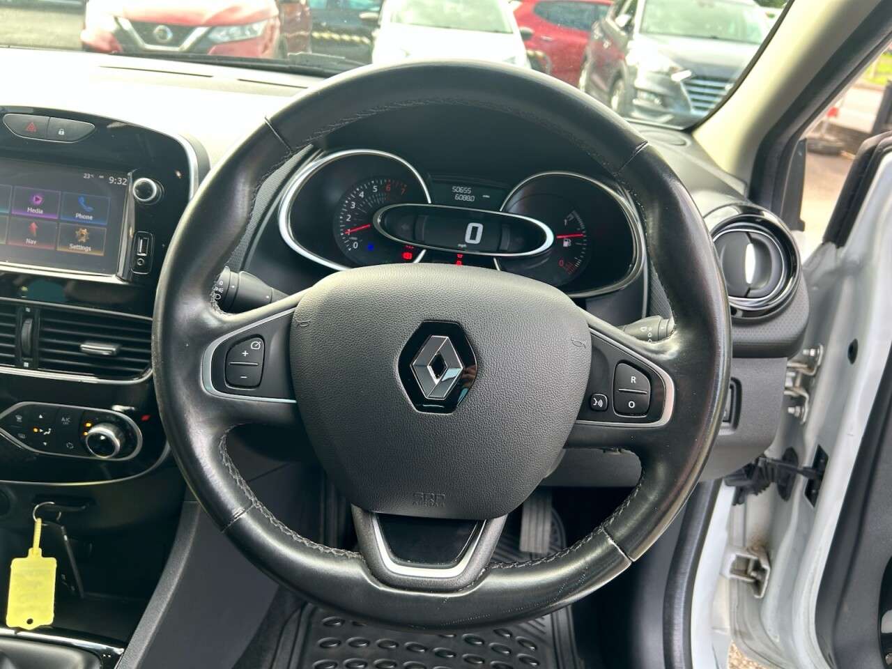 2018 RENAULT CLIO 2018 RENAULT CLIO