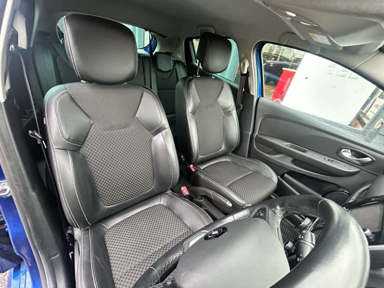 2018 RENAULT CLIO 2018 RENAULT CLIO