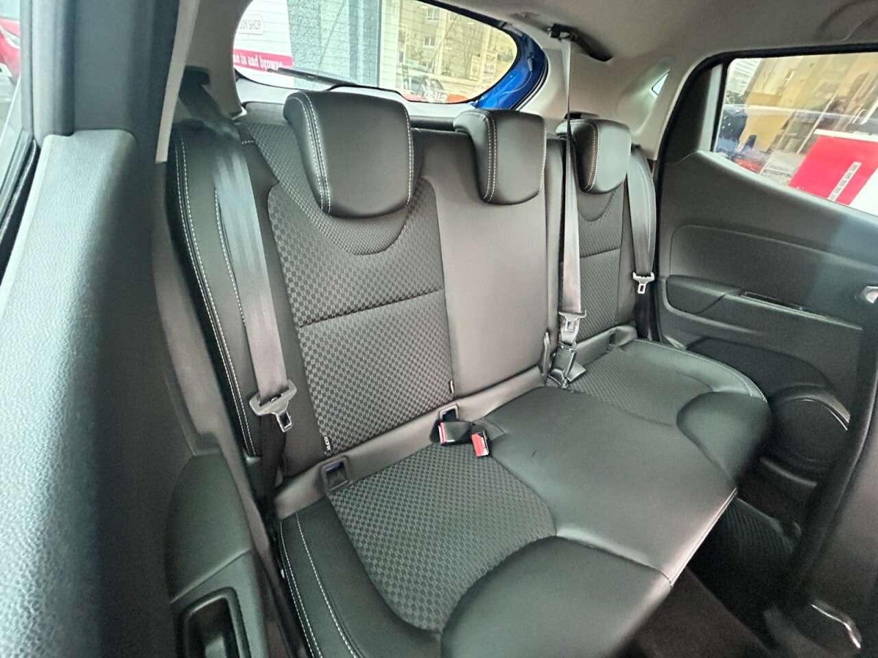 2018 RENAULT CLIO 2018 RENAULT CLIO