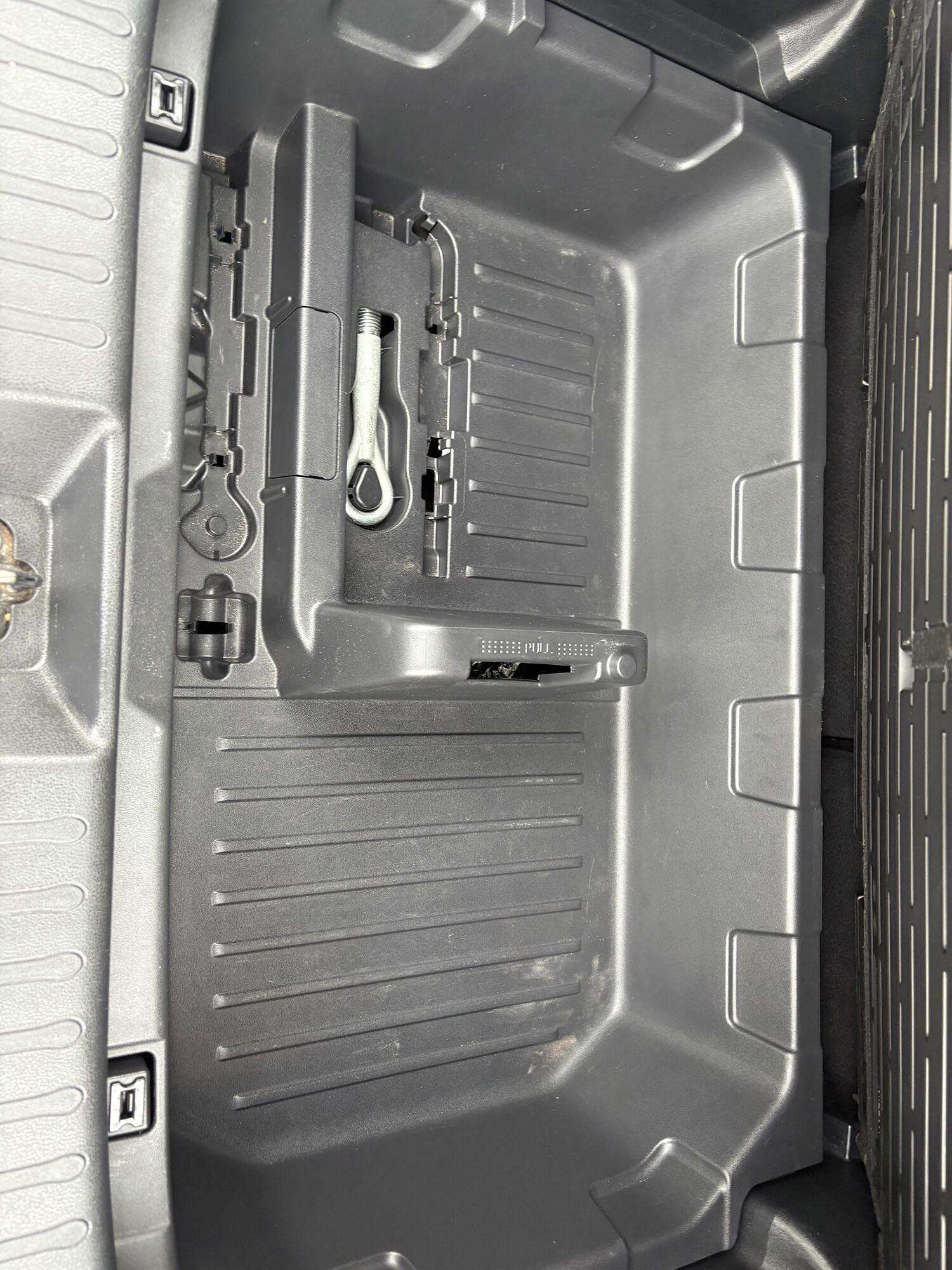 2011 NISSAN JUKE 2011 NISSAN JUKE