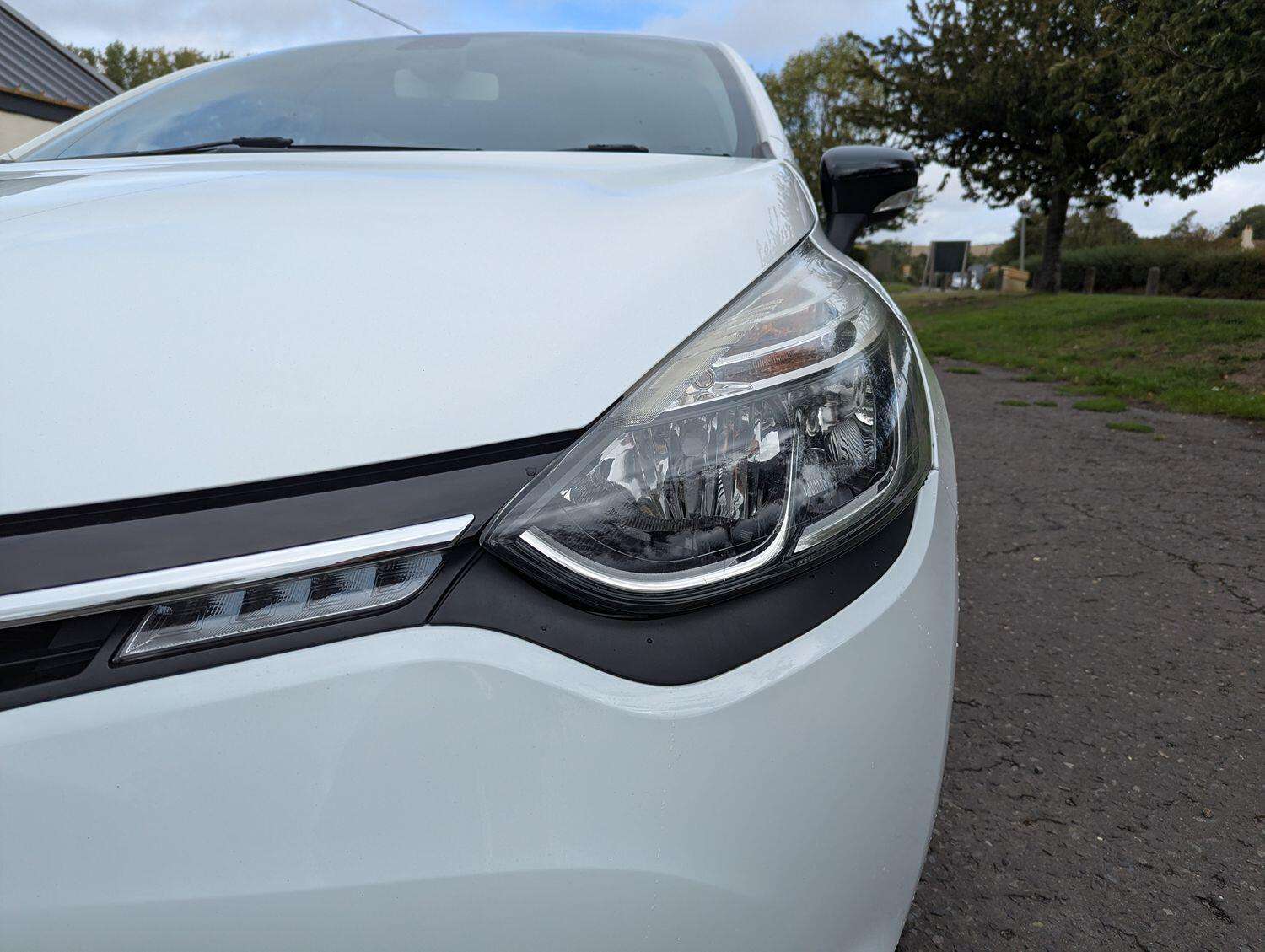 2015 RENAULT CLIO 2015 RENAULT CLIO