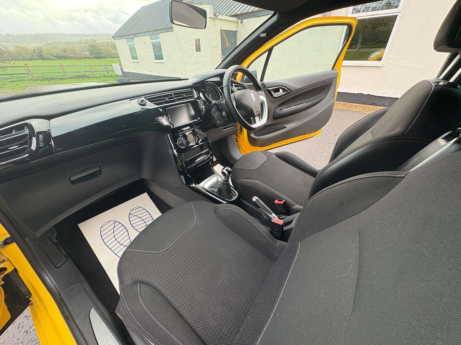 2018 DS AUTOMOBILES DS 3 2018 DS AUTOMOBILES DS 3