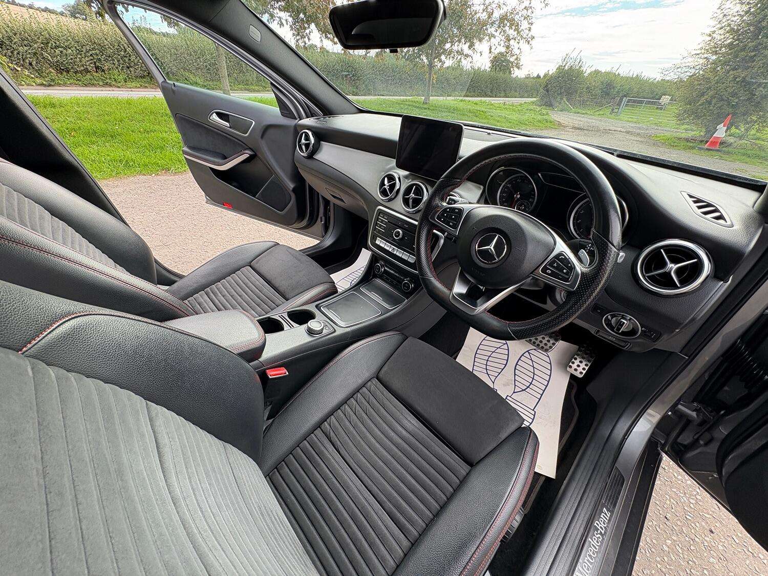 2018 MERCEDES-BENZ GLA CLASS 2018 MERCEDES-BENZ GLA CLASS