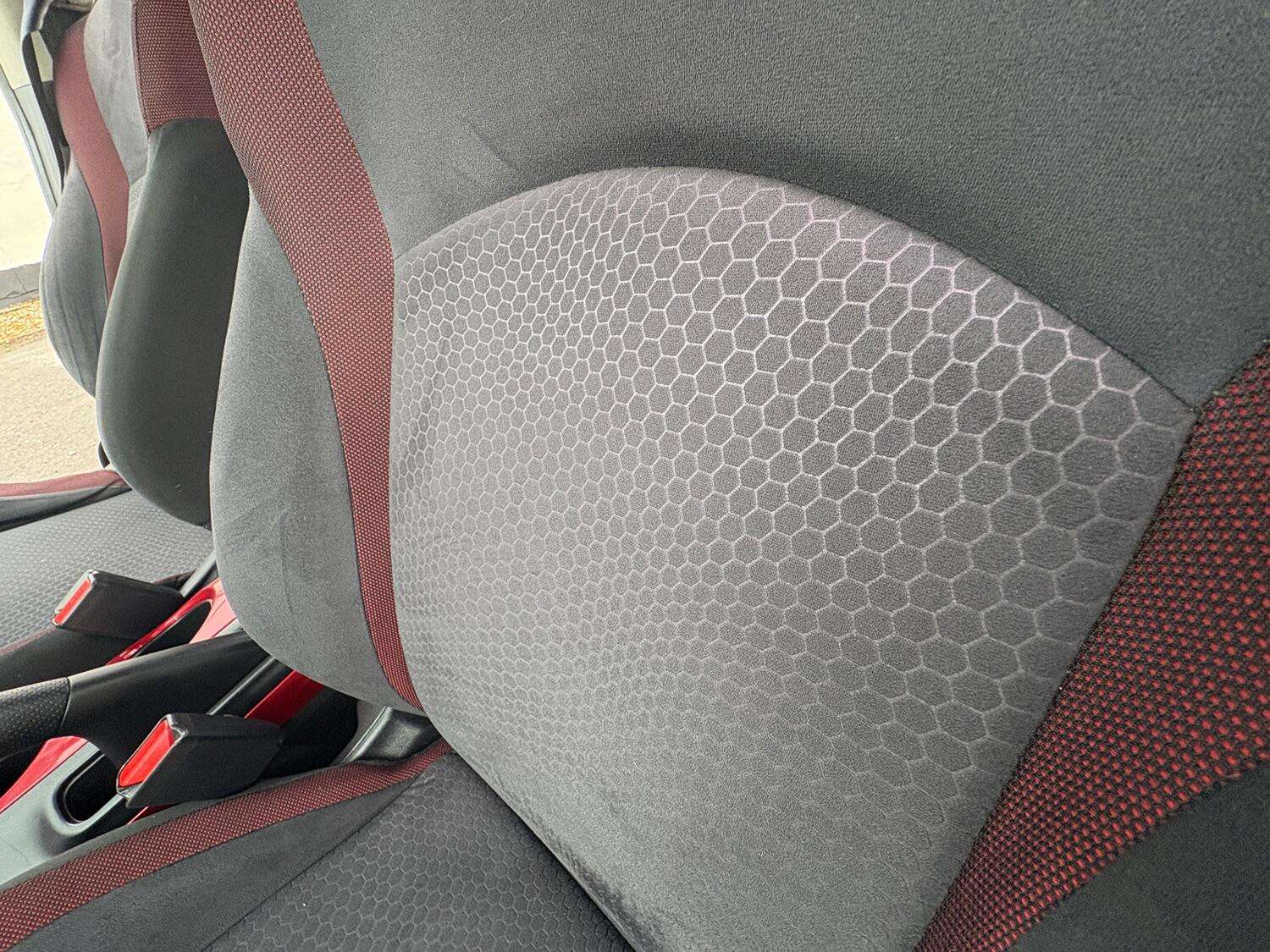 2011 NISSAN JUKE 2011 NISSAN JUKE