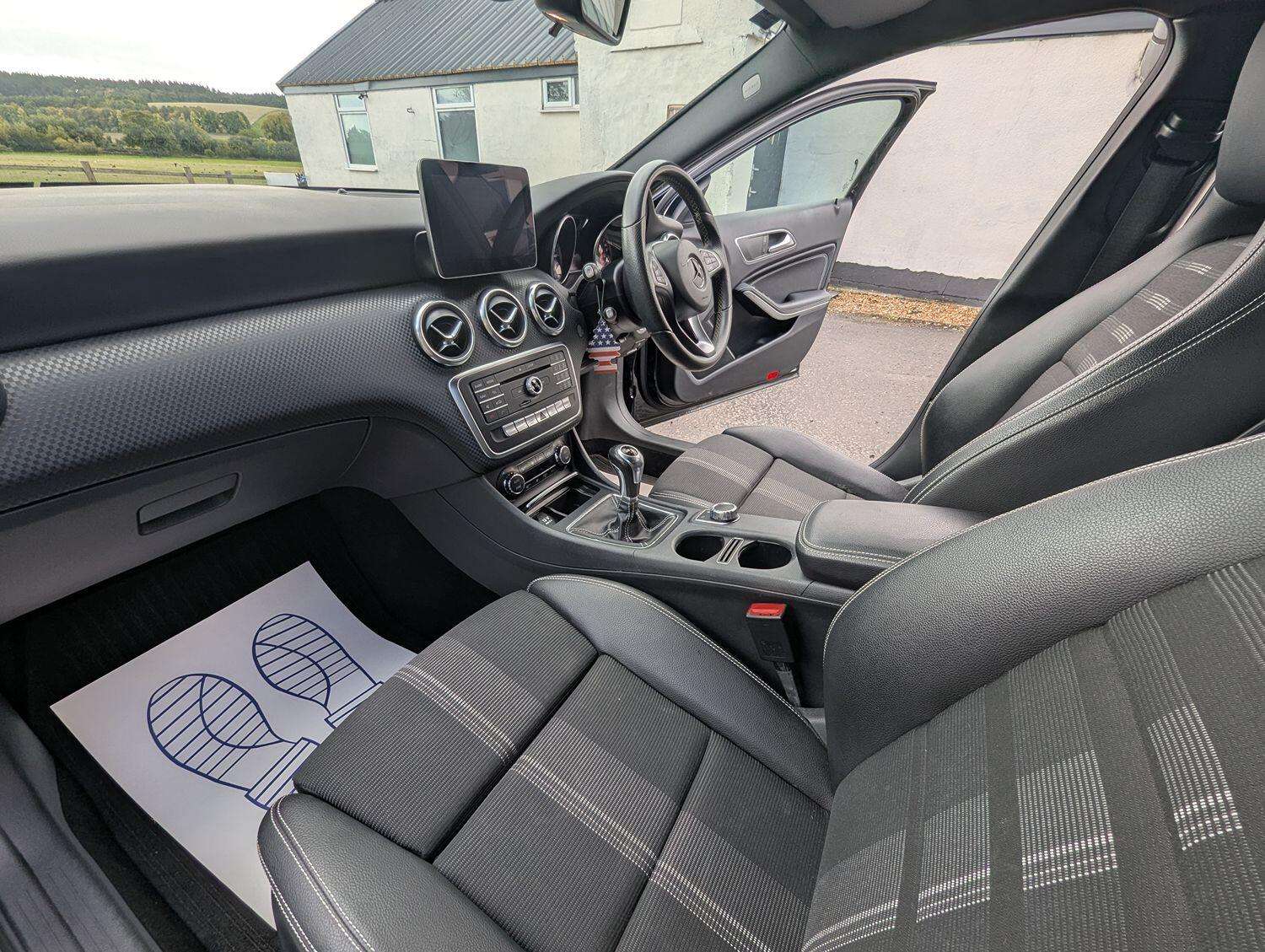 2018 MERCEDES-BENZ A CLASS 2018 MERCEDES-BENZ A CLASS