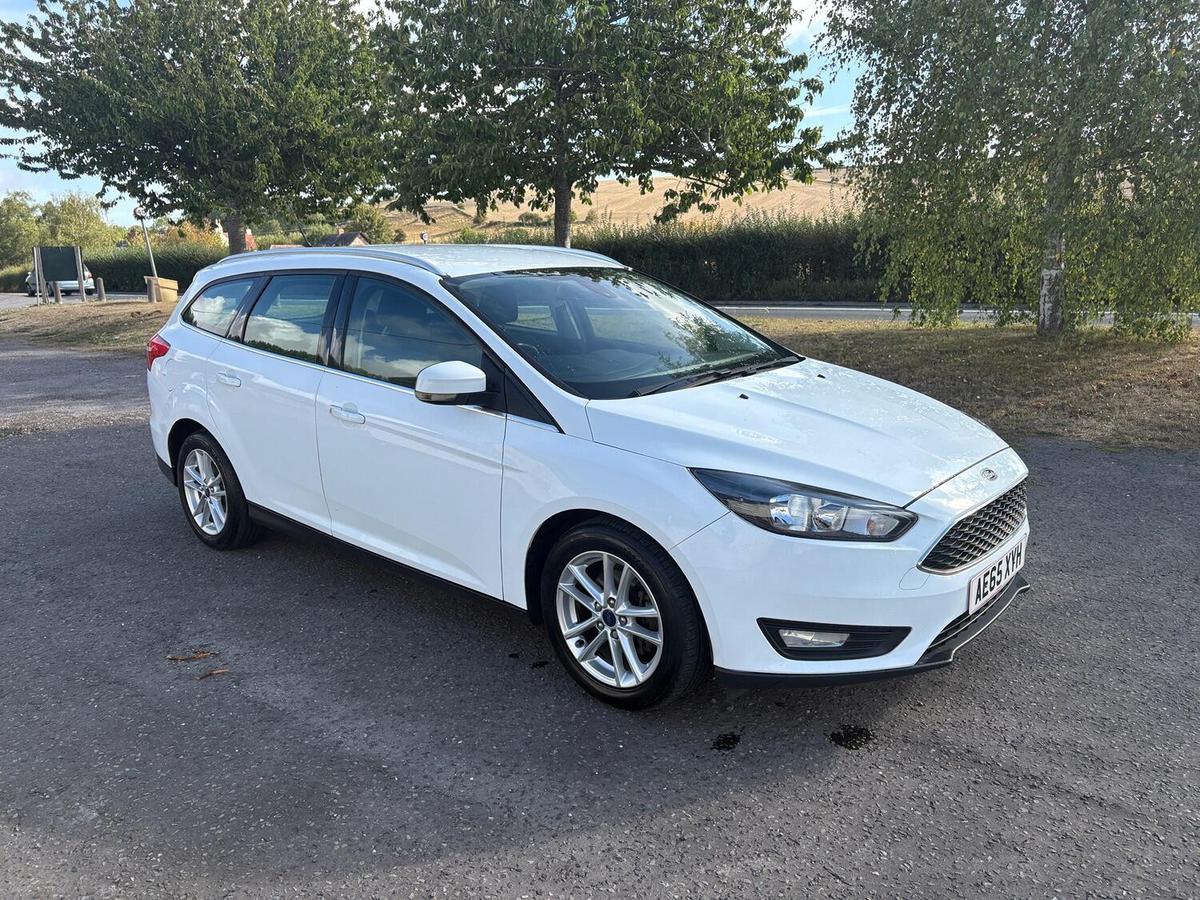 Check out this Ford Focus 2015 Petrol Manual