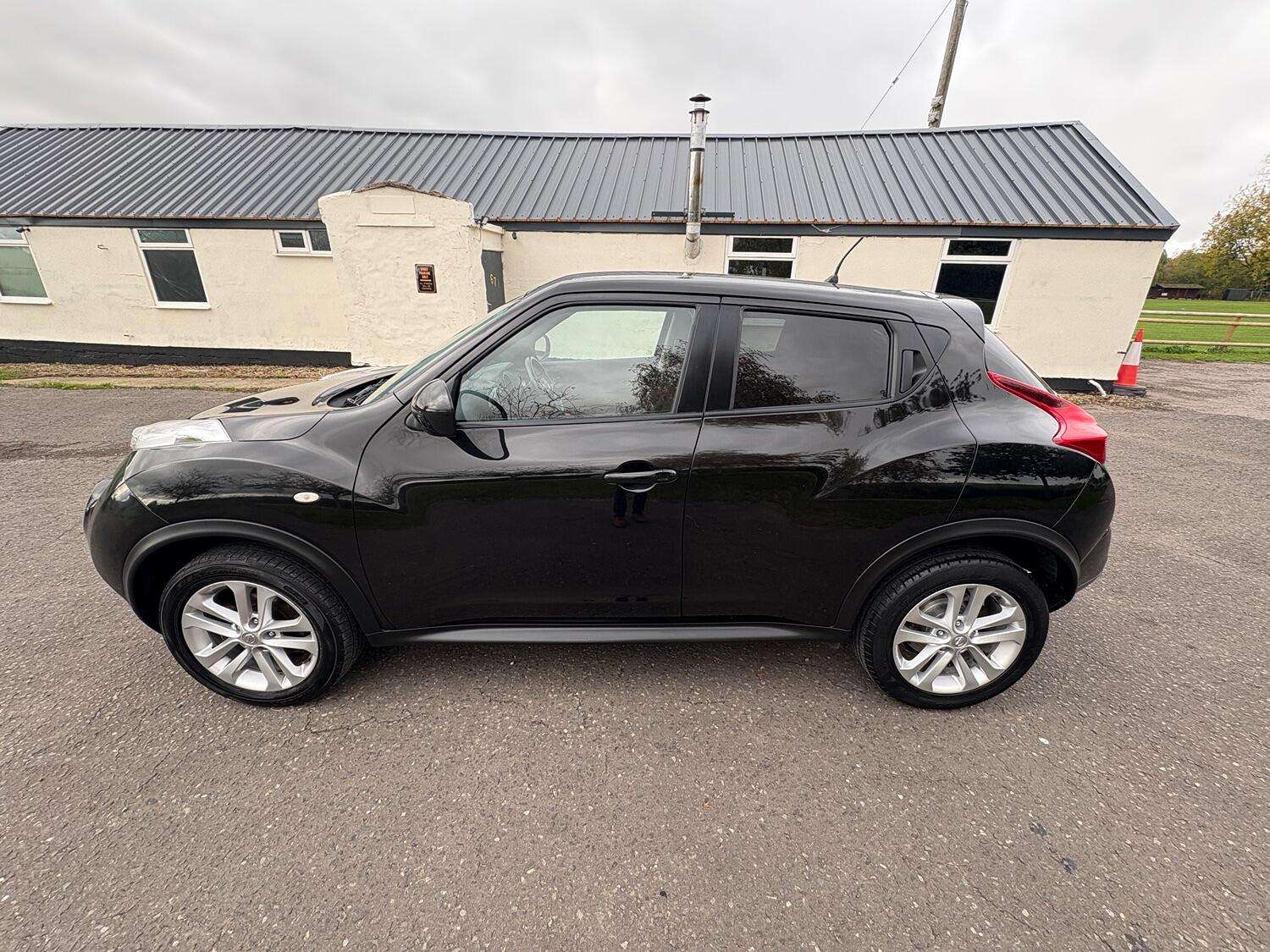 2011 NISSAN JUKE 2011 NISSAN JUKE