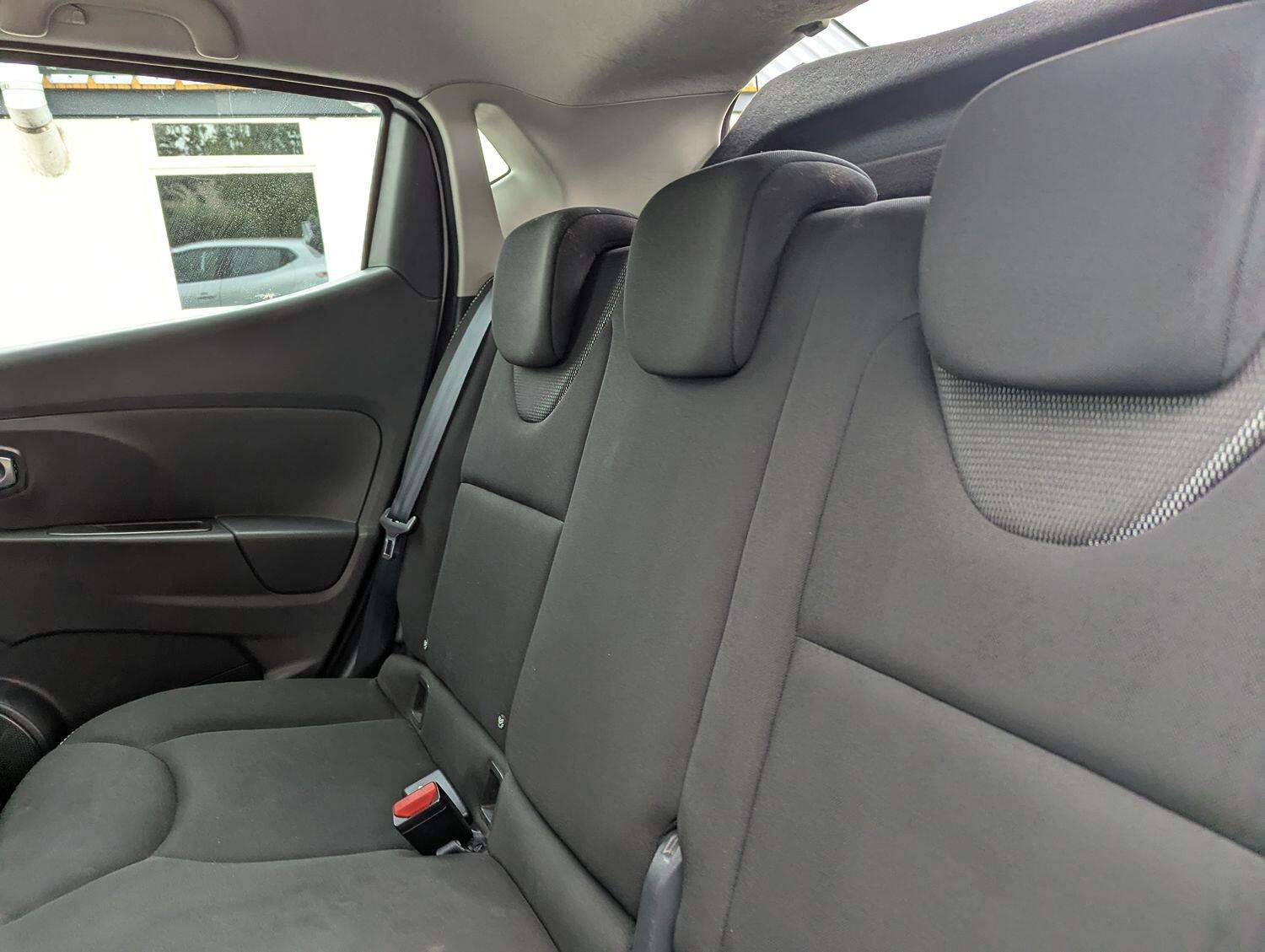 2015 RENAULT CLIO 2015 RENAULT CLIO