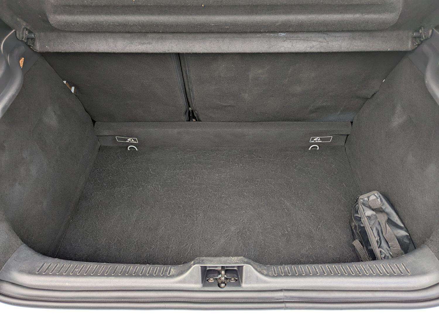 2015 RENAULT CLIO 2015 RENAULT CLIO