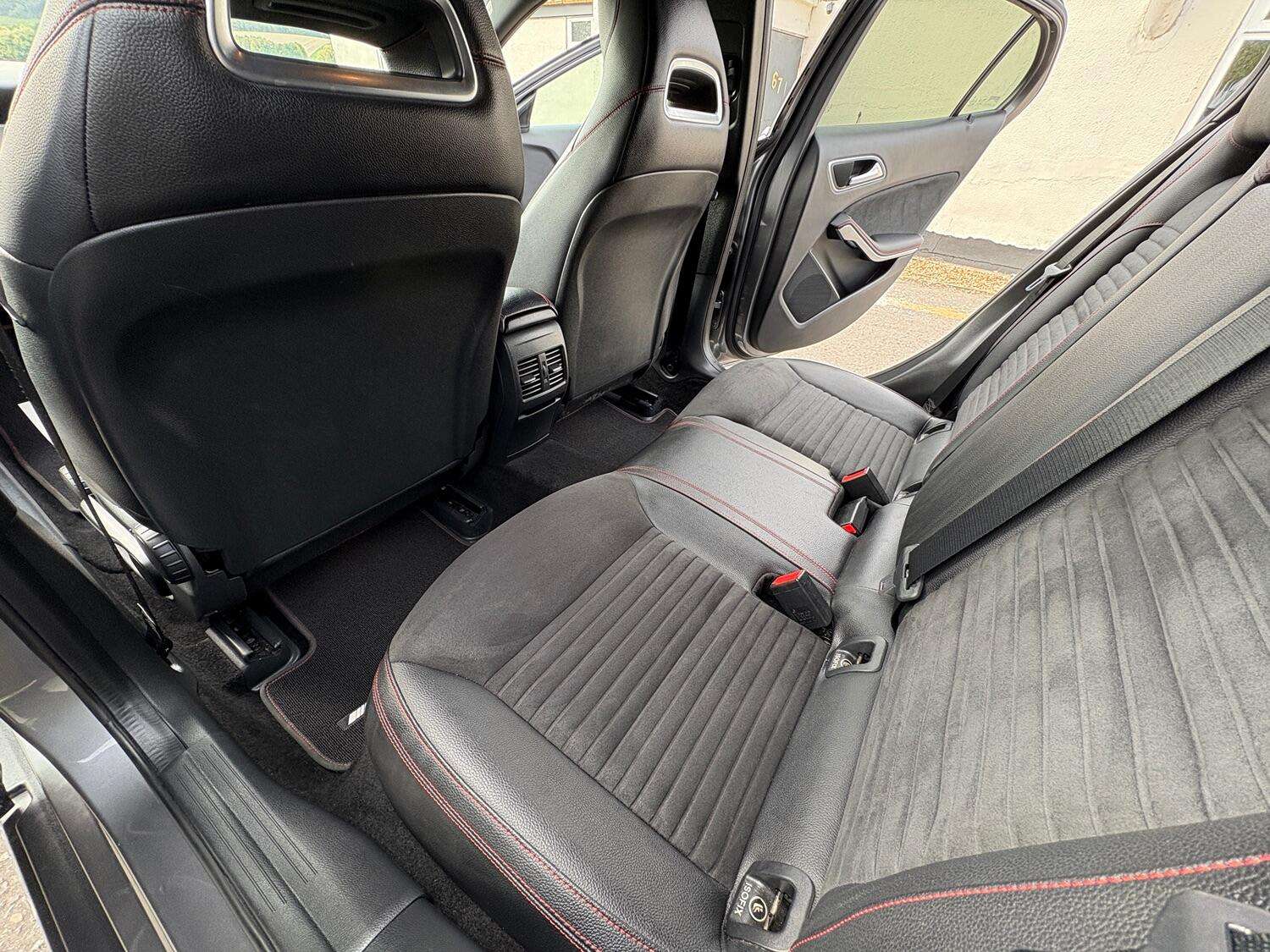 2018 MERCEDES-BENZ GLA CLASS 2018 MERCEDES-BENZ GLA CLASS