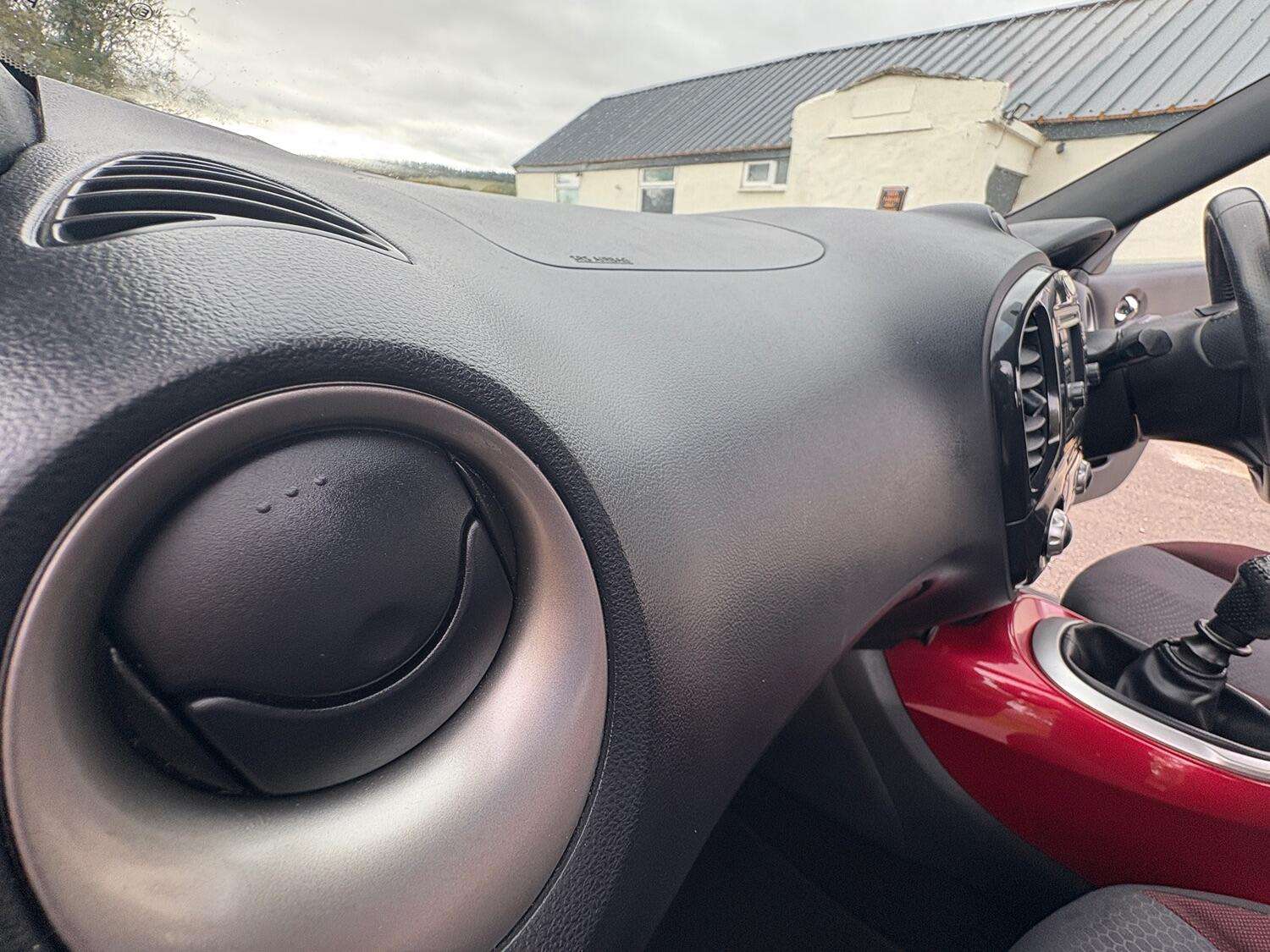 2011 NISSAN JUKE 2011 NISSAN JUKE